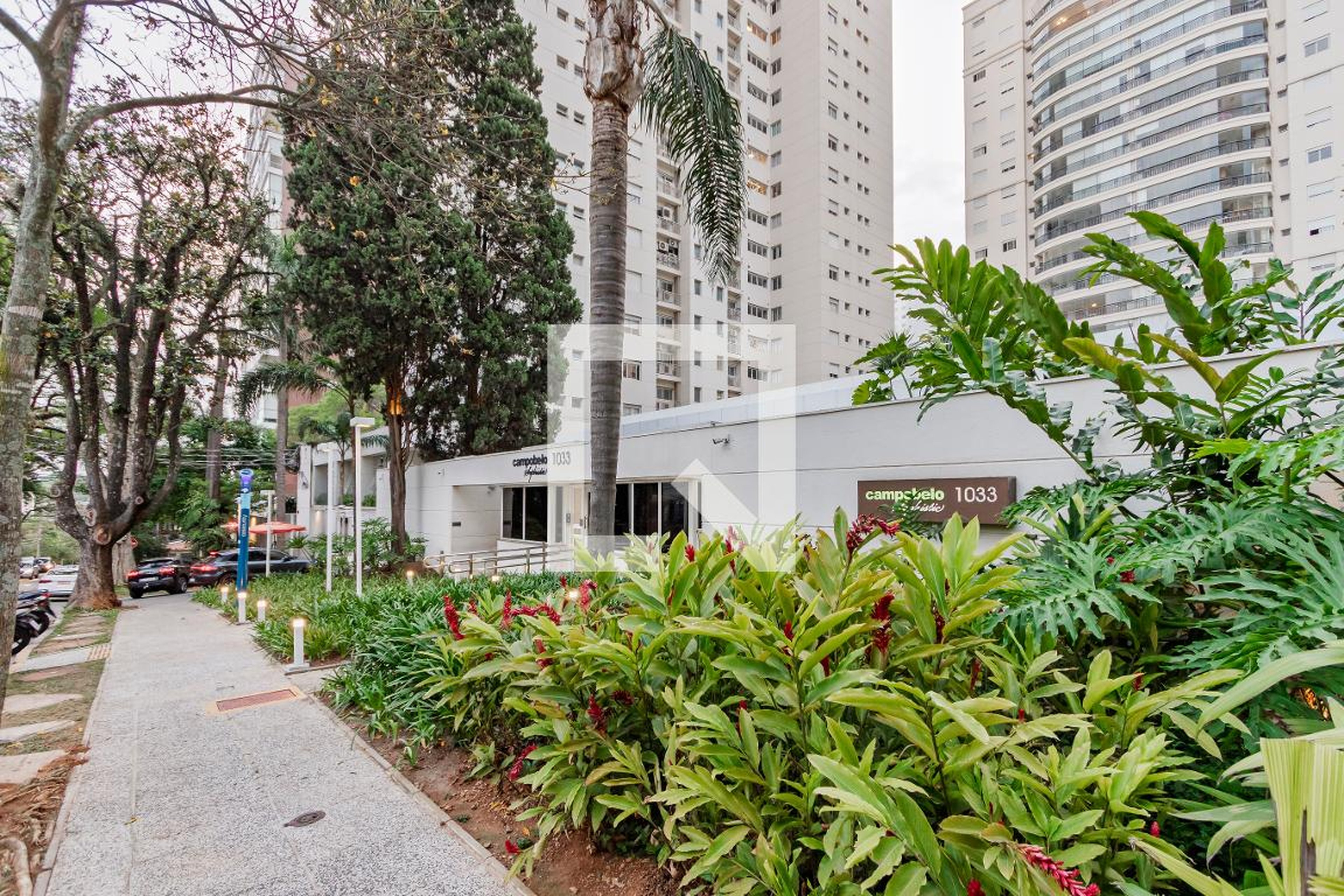 Fachada Condomínio Sophistic Campo Belo