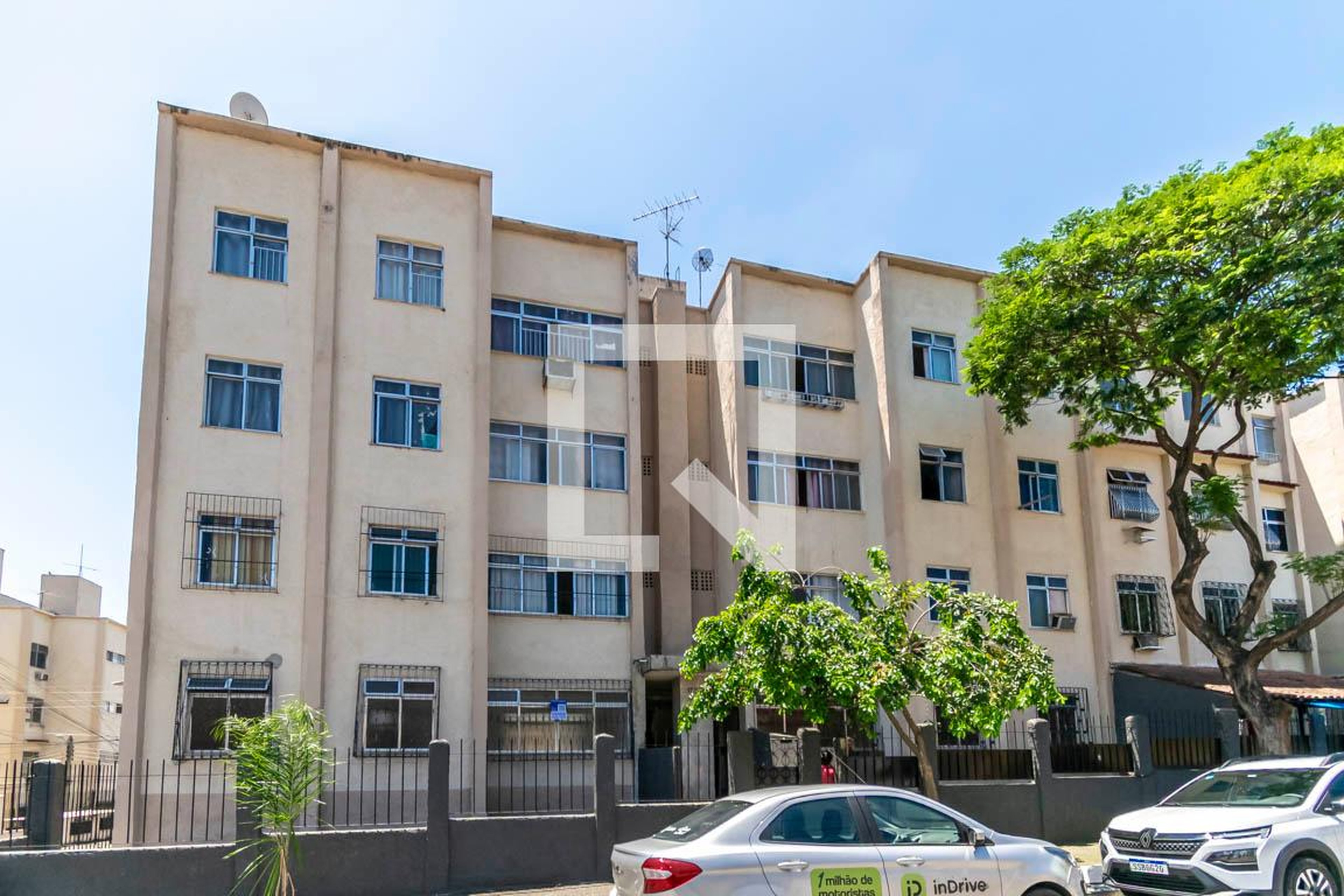 Fachada do Prédio Residencial Julio Cesar