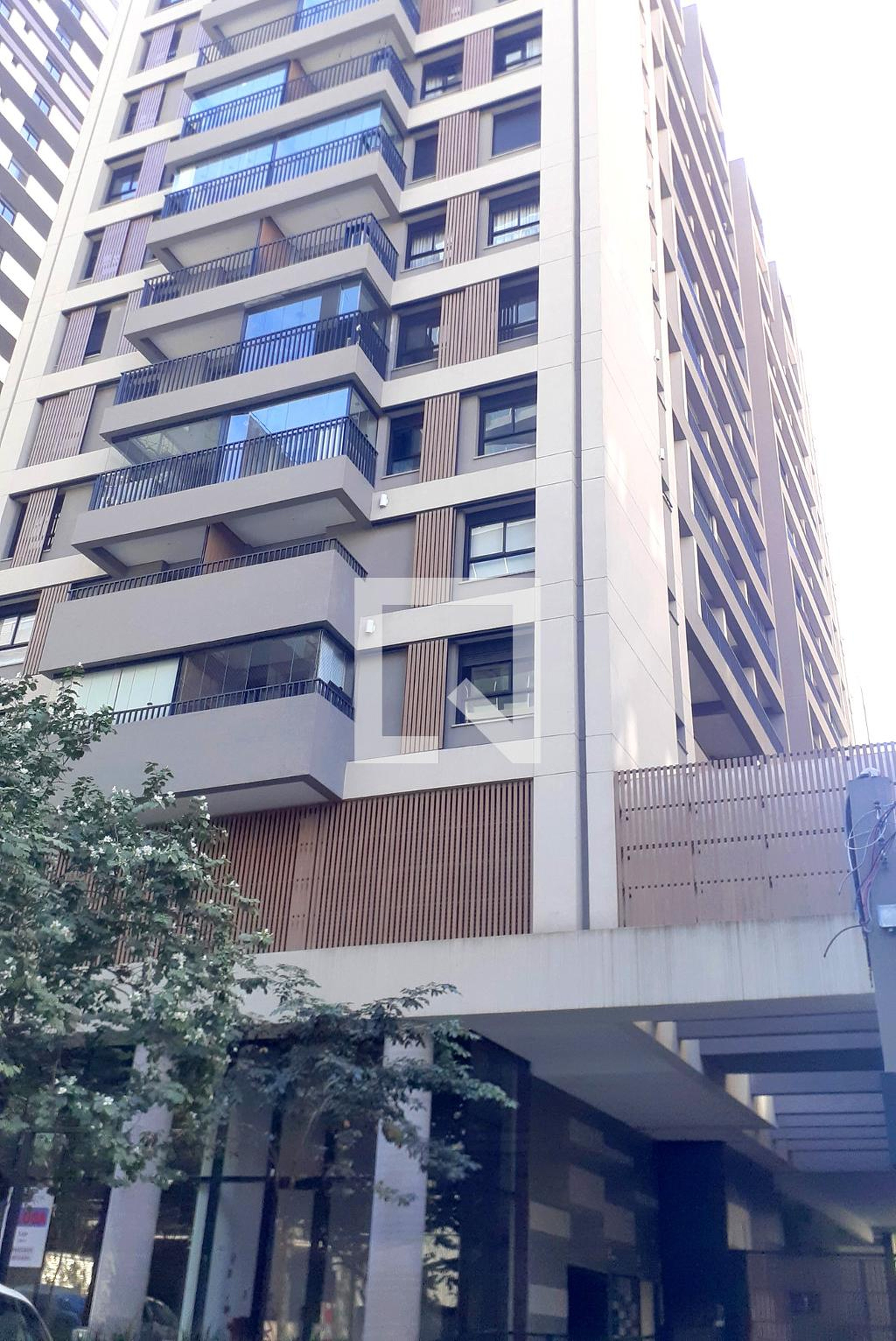 Fachada Condomínio Limited Pinheiros