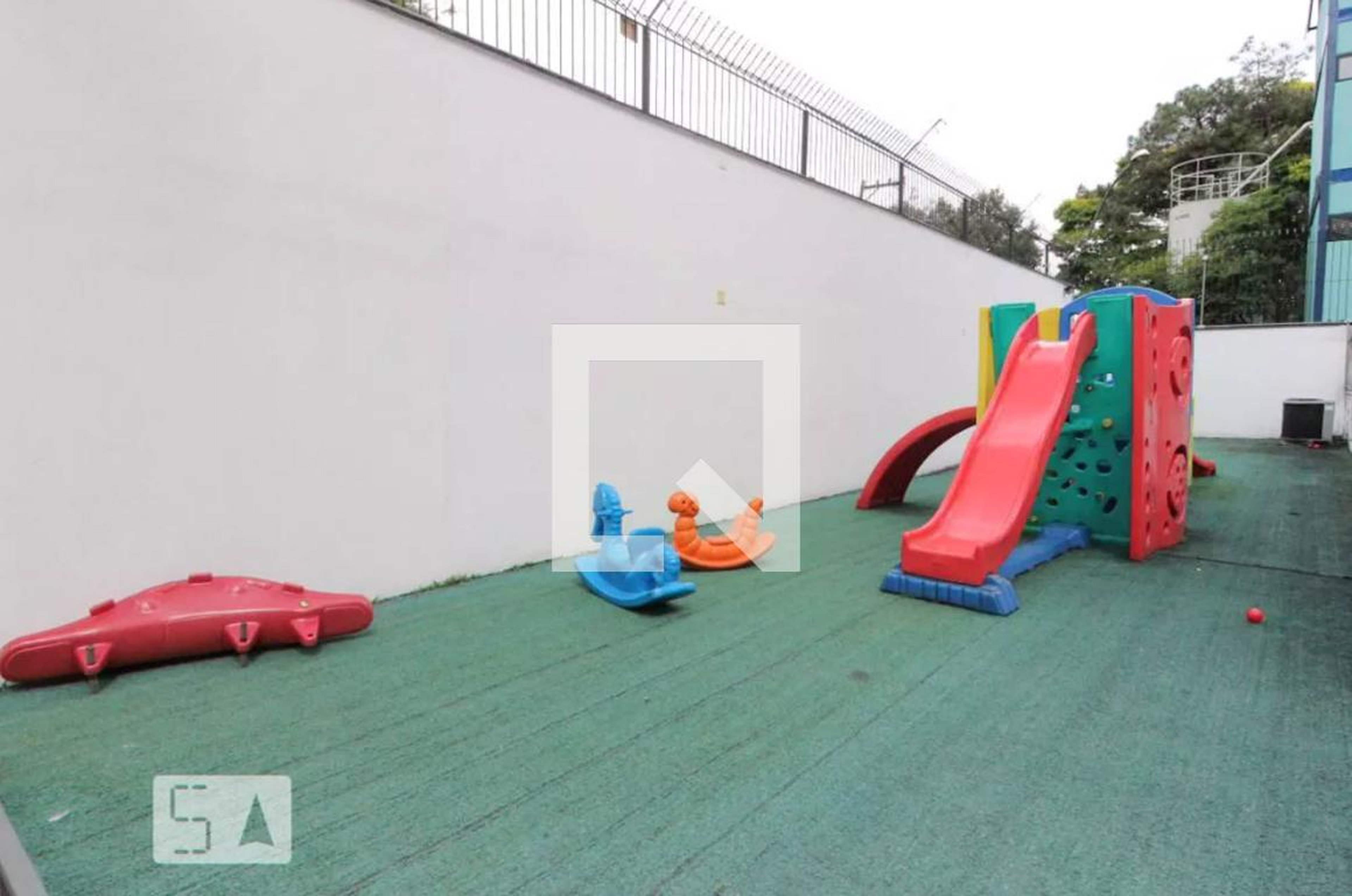 Playground - Santana Top Life