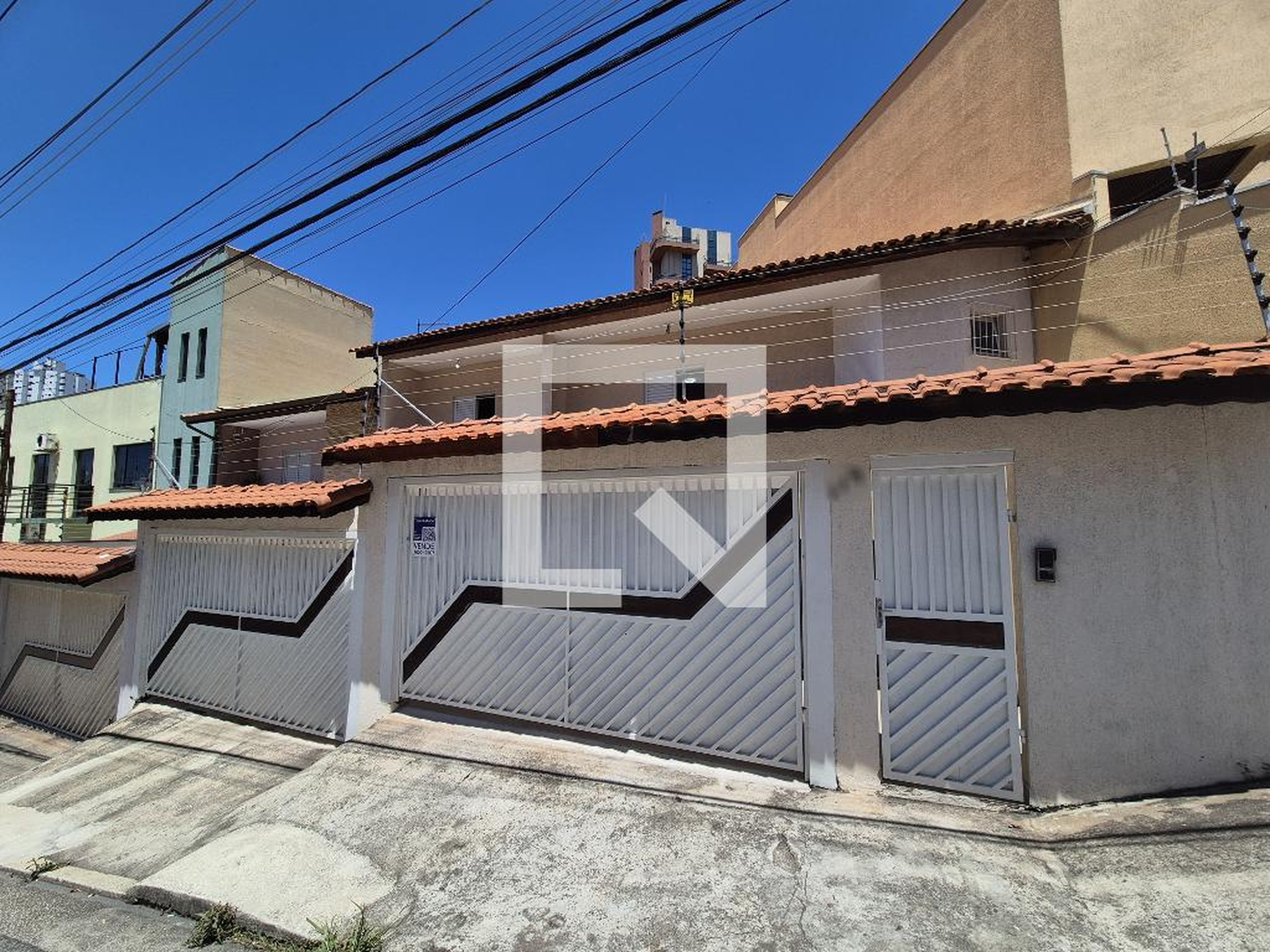 Fachada Condomínio em Rua Canadá, 119