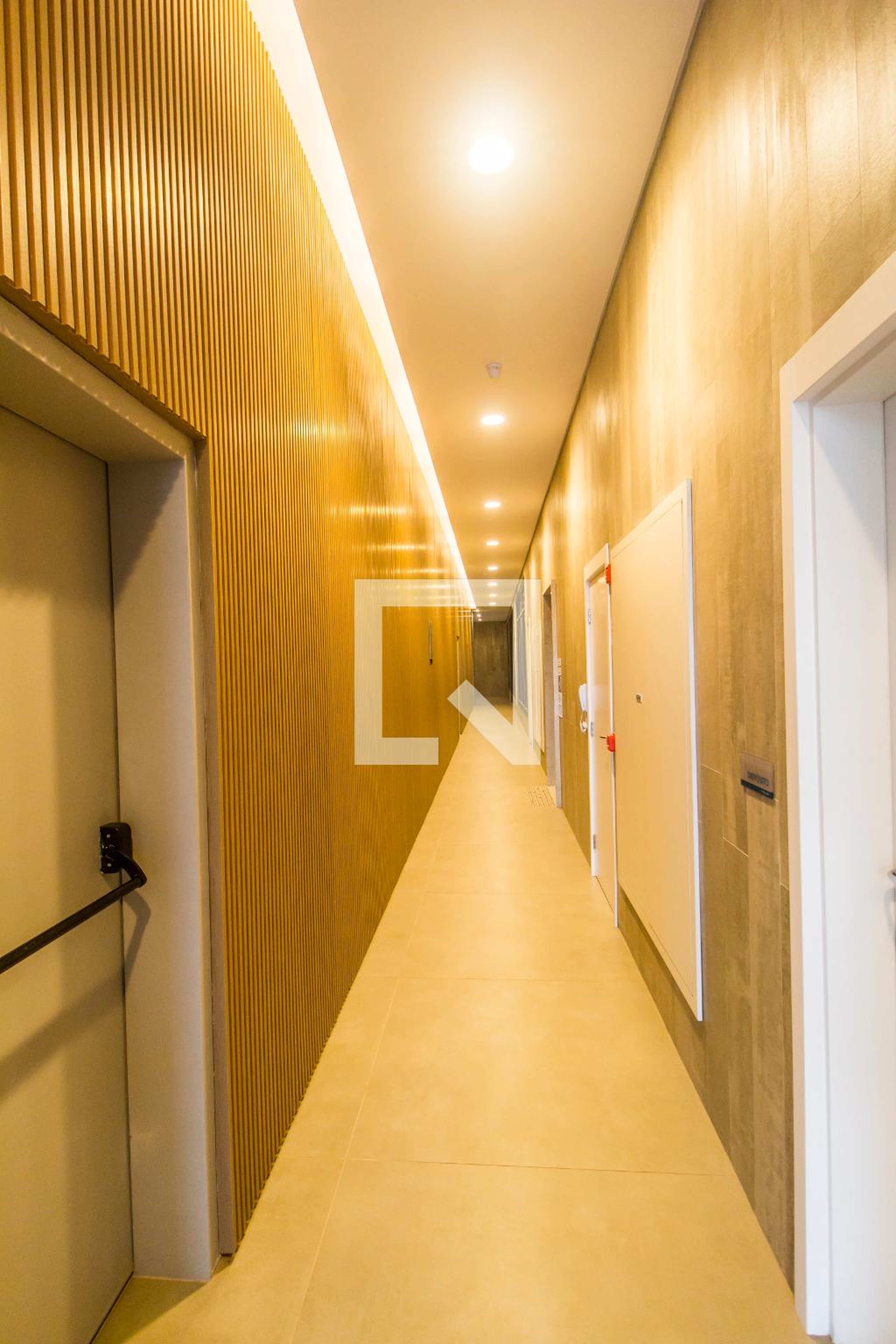 Entrada - Neo Alphaville