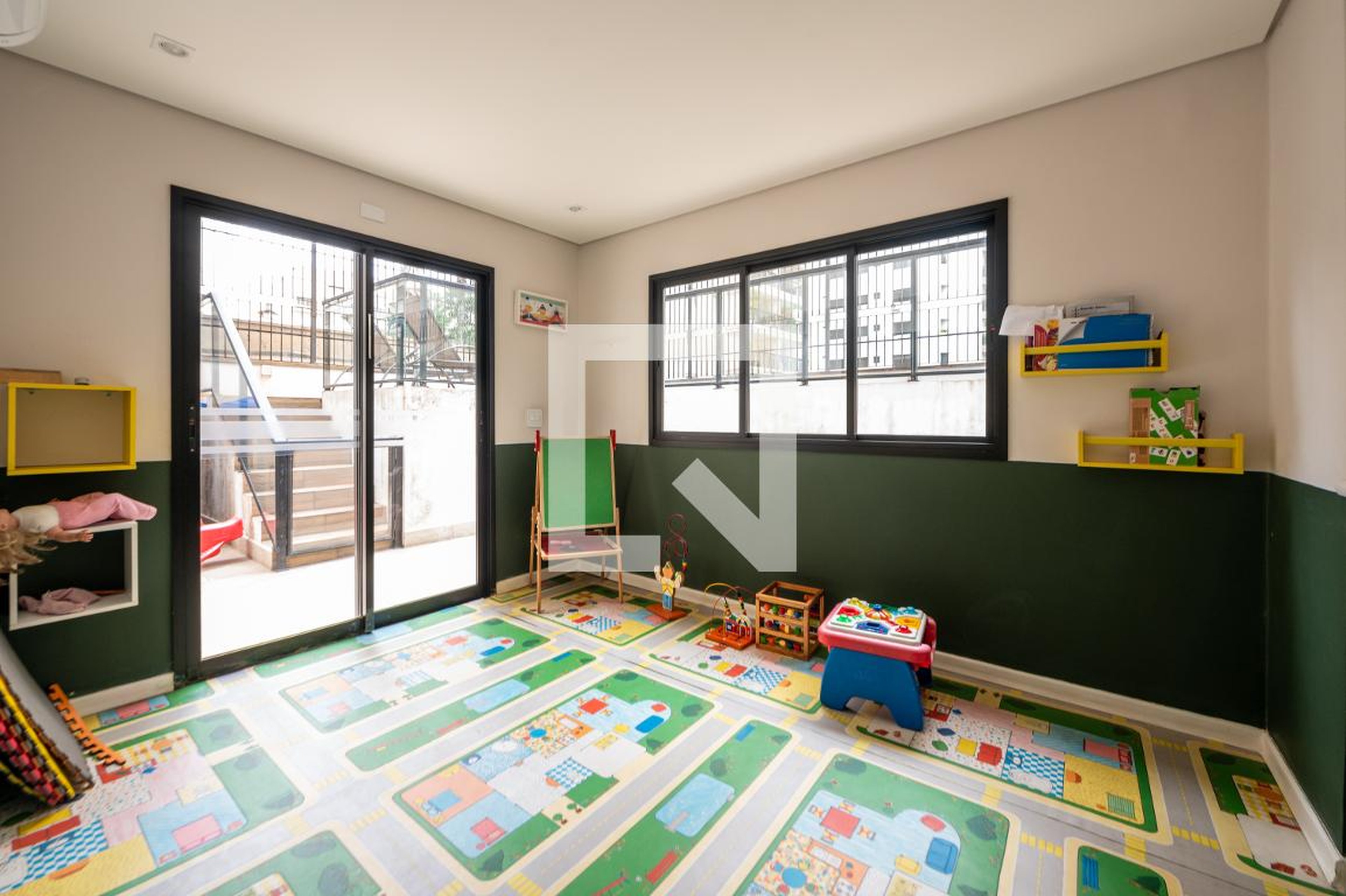 Salão de jogos - Emílio de Menezes