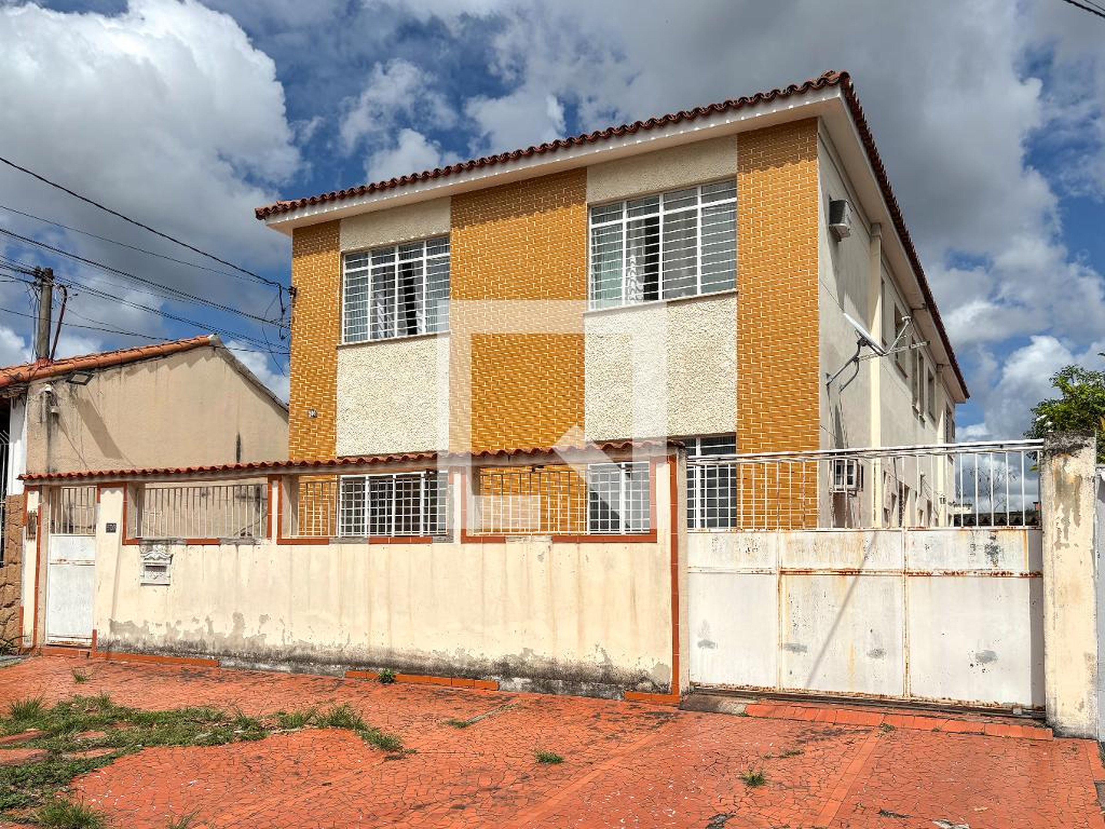 Fachada do Prédio Condomínio Colibri