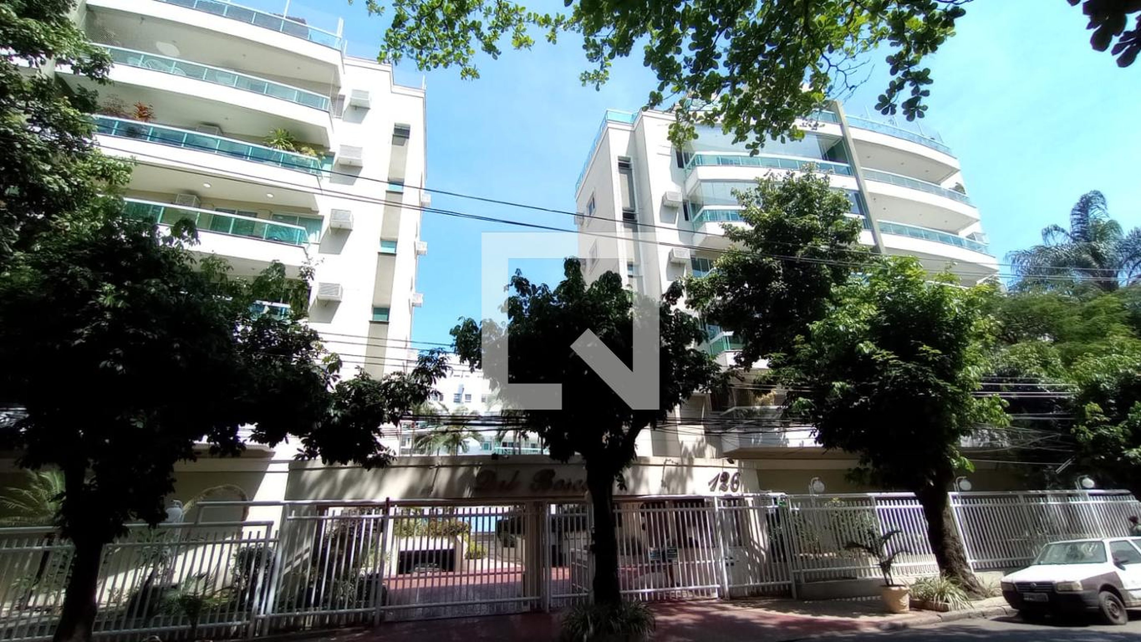 Fachada Condomínio Del Bosco