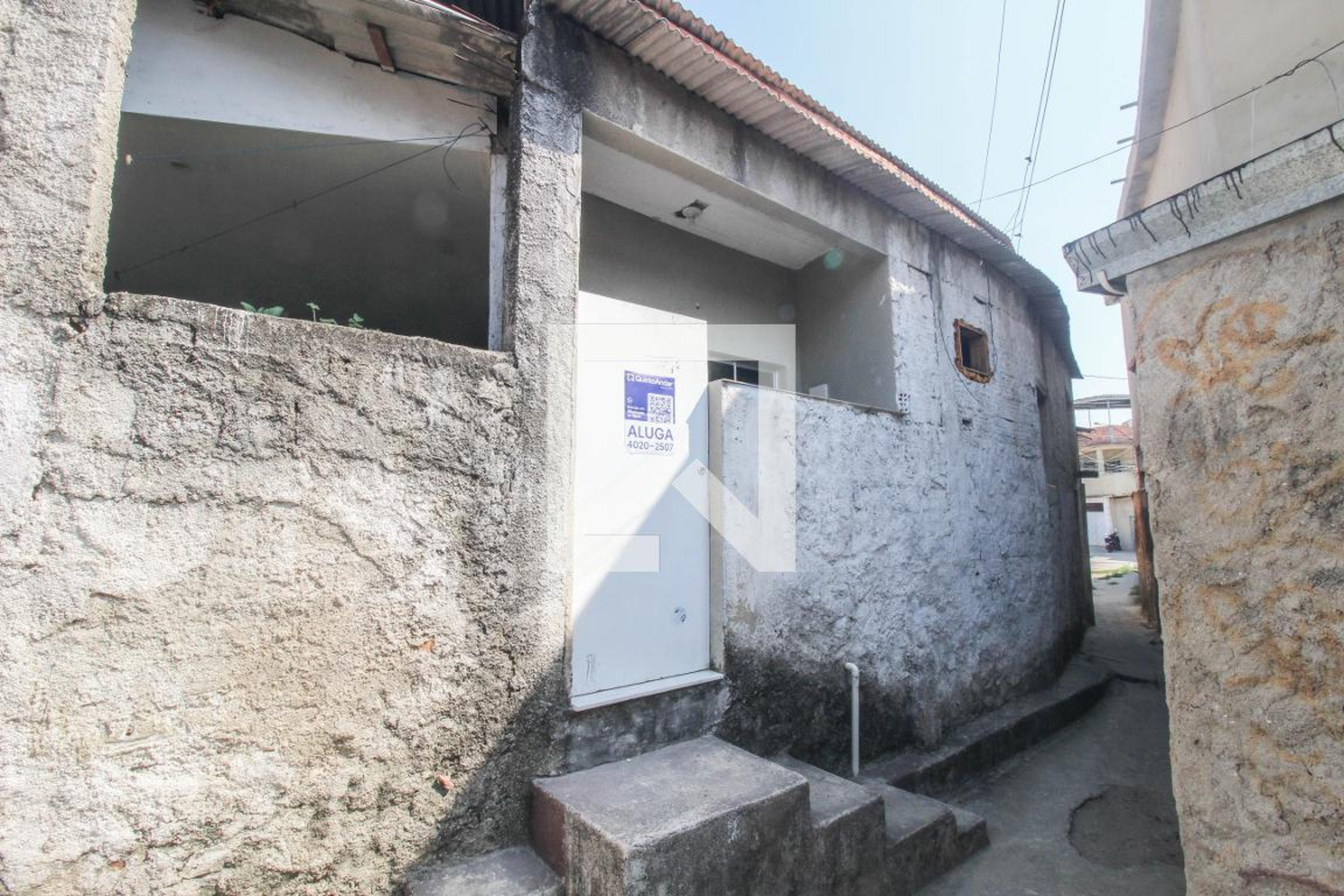 Fachada Condomínio em Rua Arotiba, 105