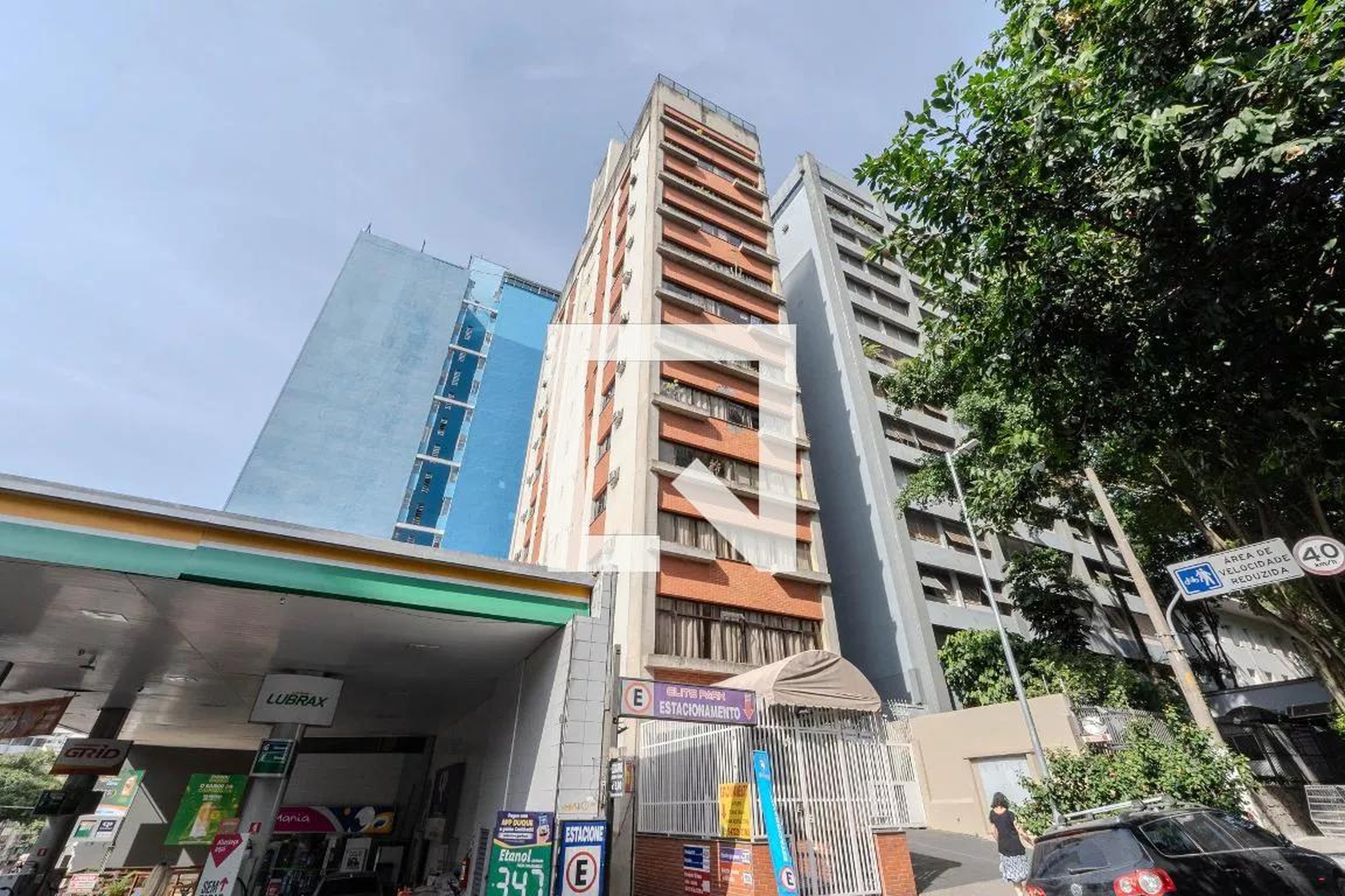 Fachada Condomínio Elysée Plaza