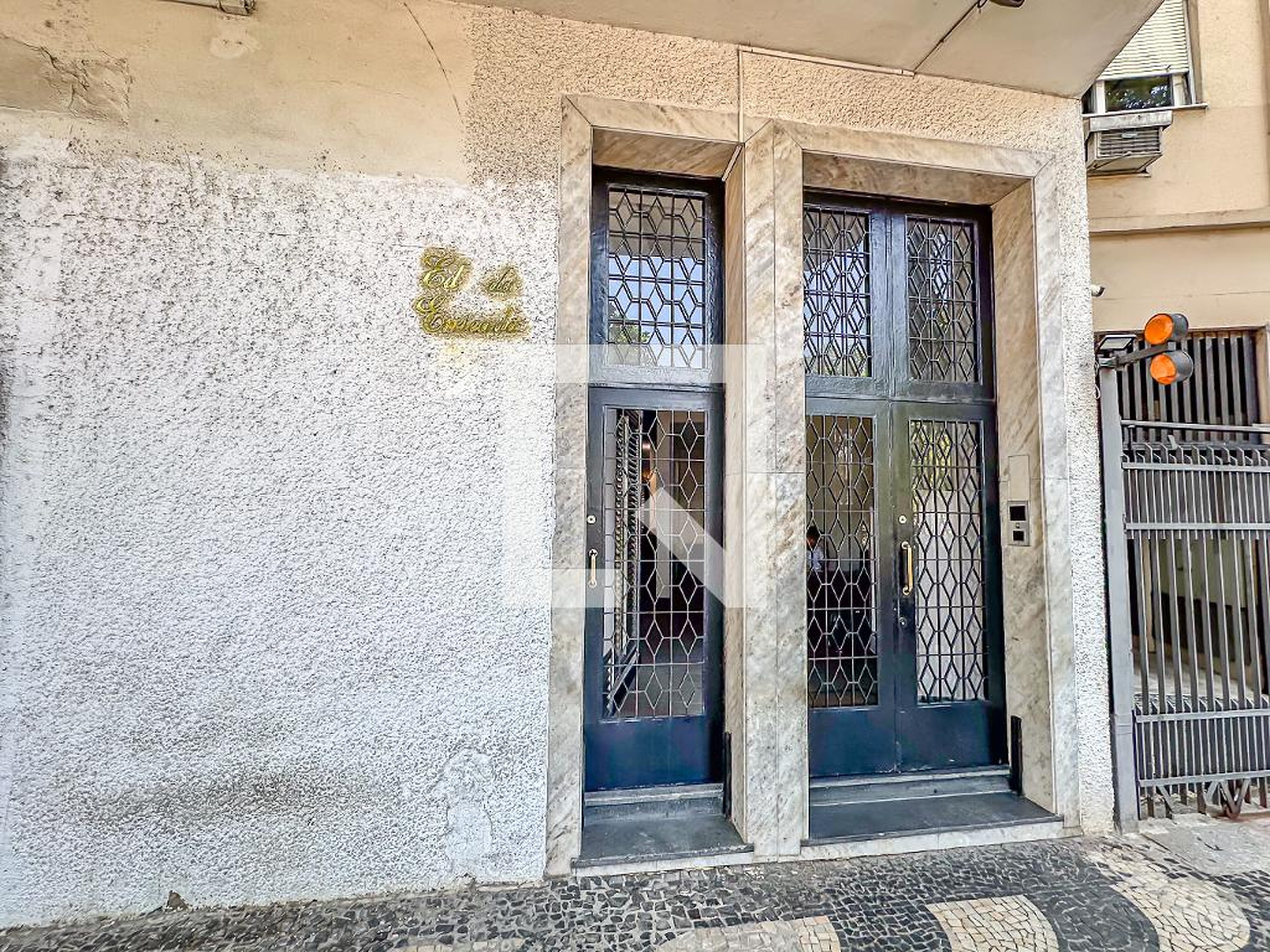 Fachada do Prédio Edifício Enseada