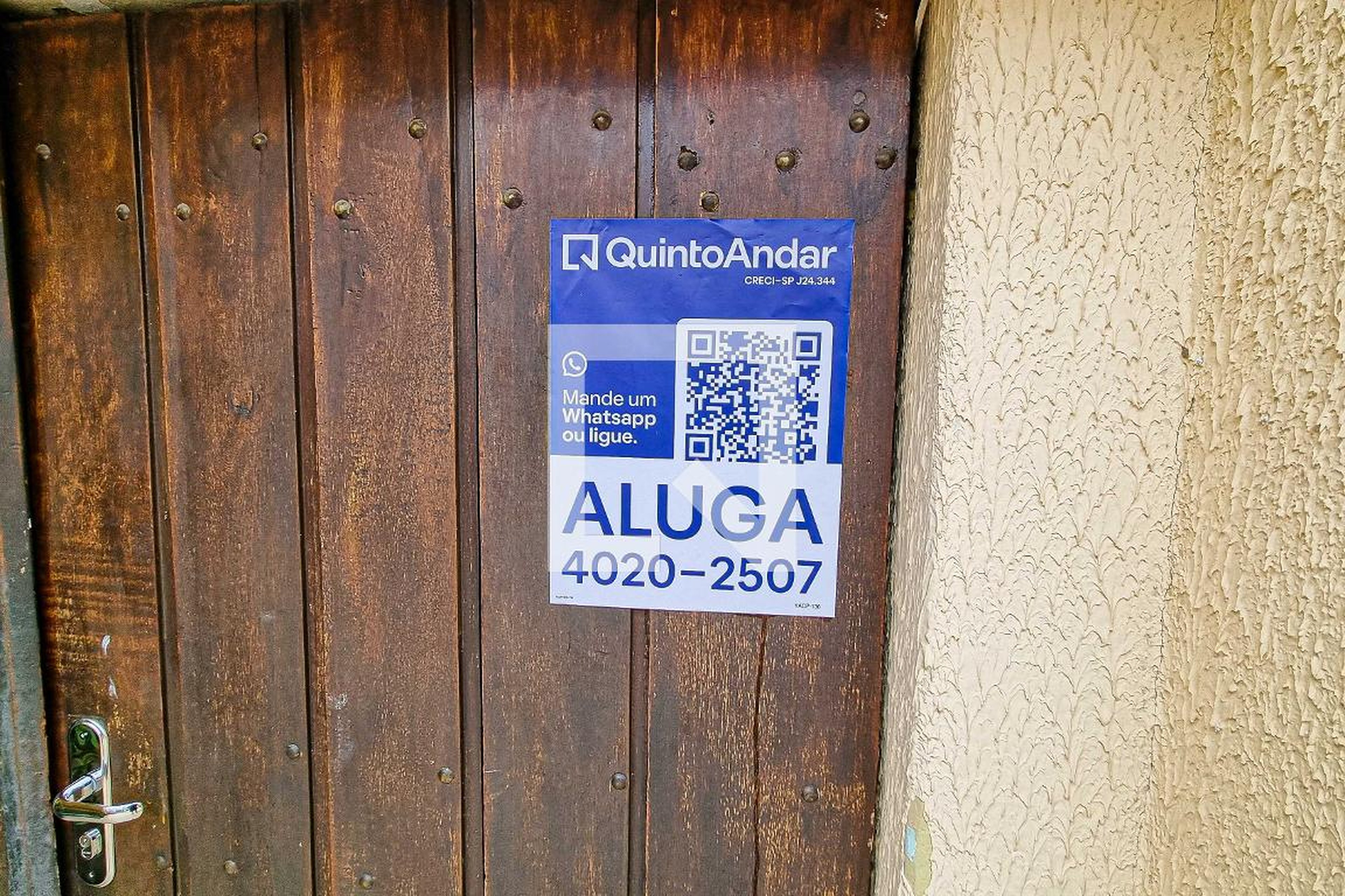 Fachada Condomínio em Rua Antônio Previato, 421