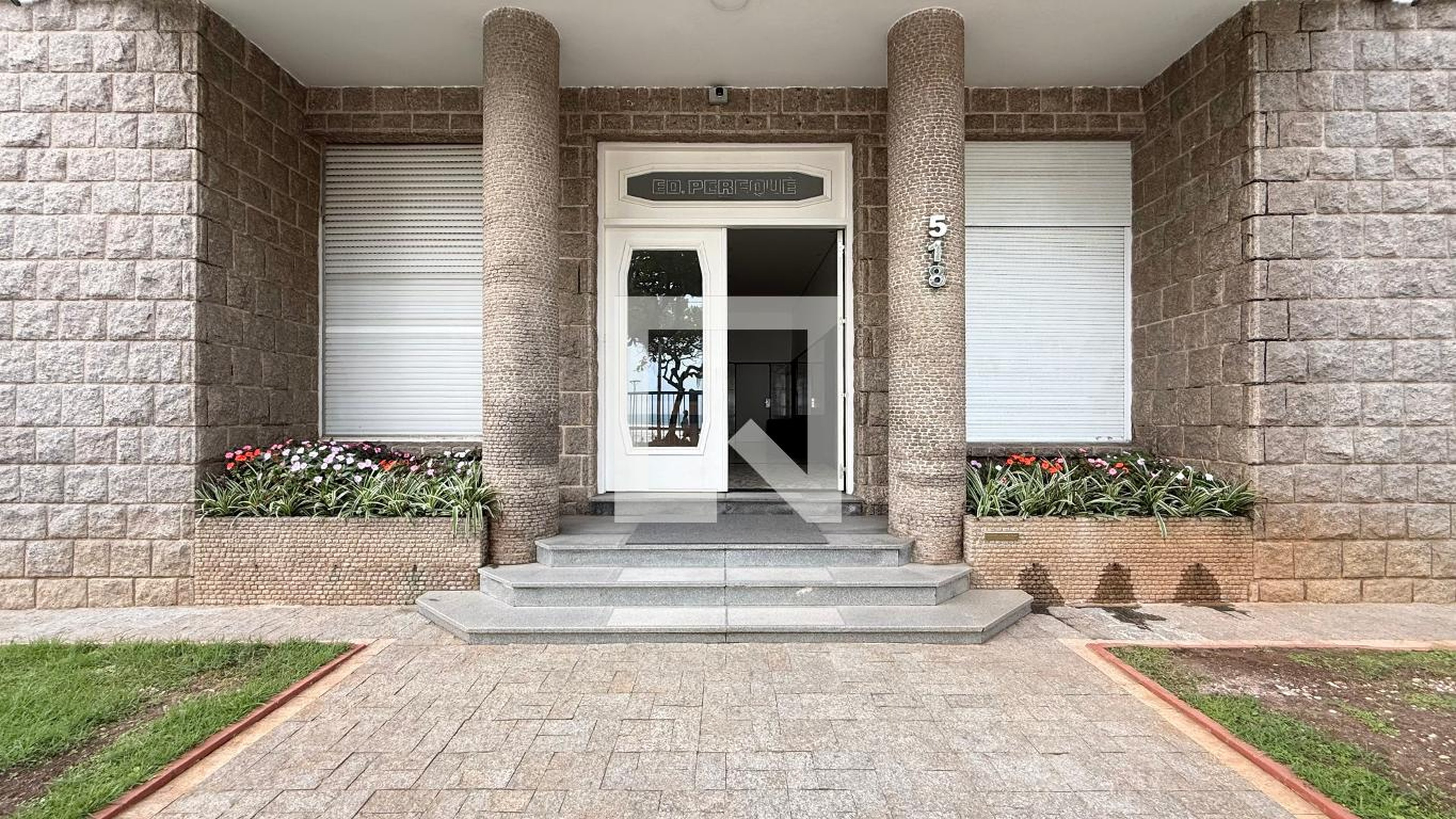 Fachada Edifício Perequê