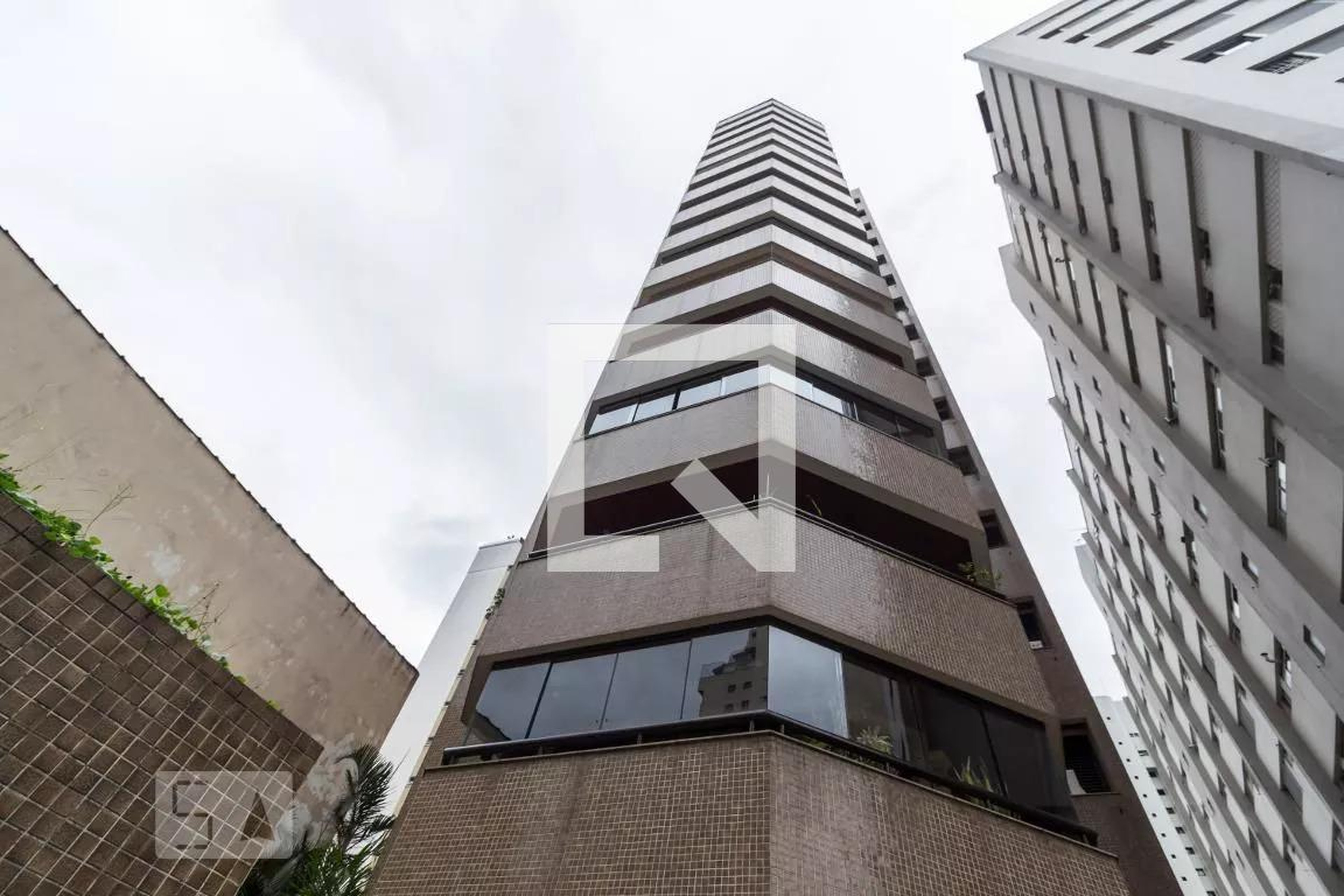 Fachada Condomínio Isabella de Aragon