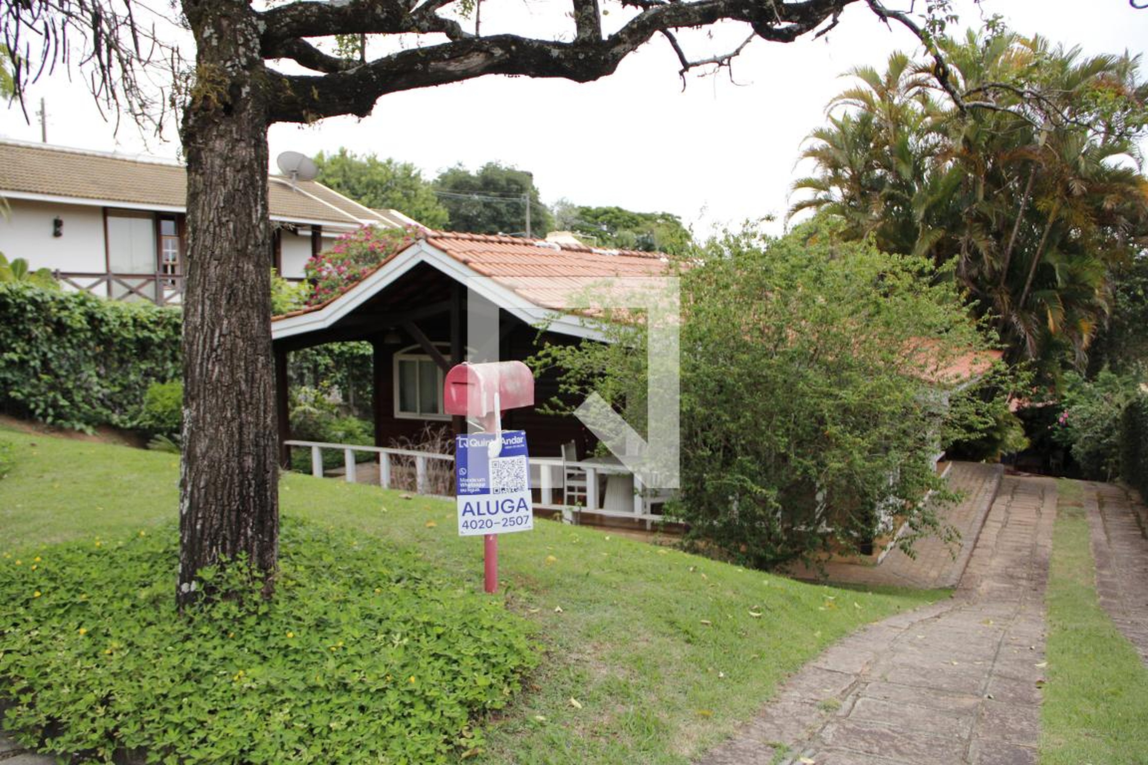 Fachada Condomínio em Rua Cubatão, 472