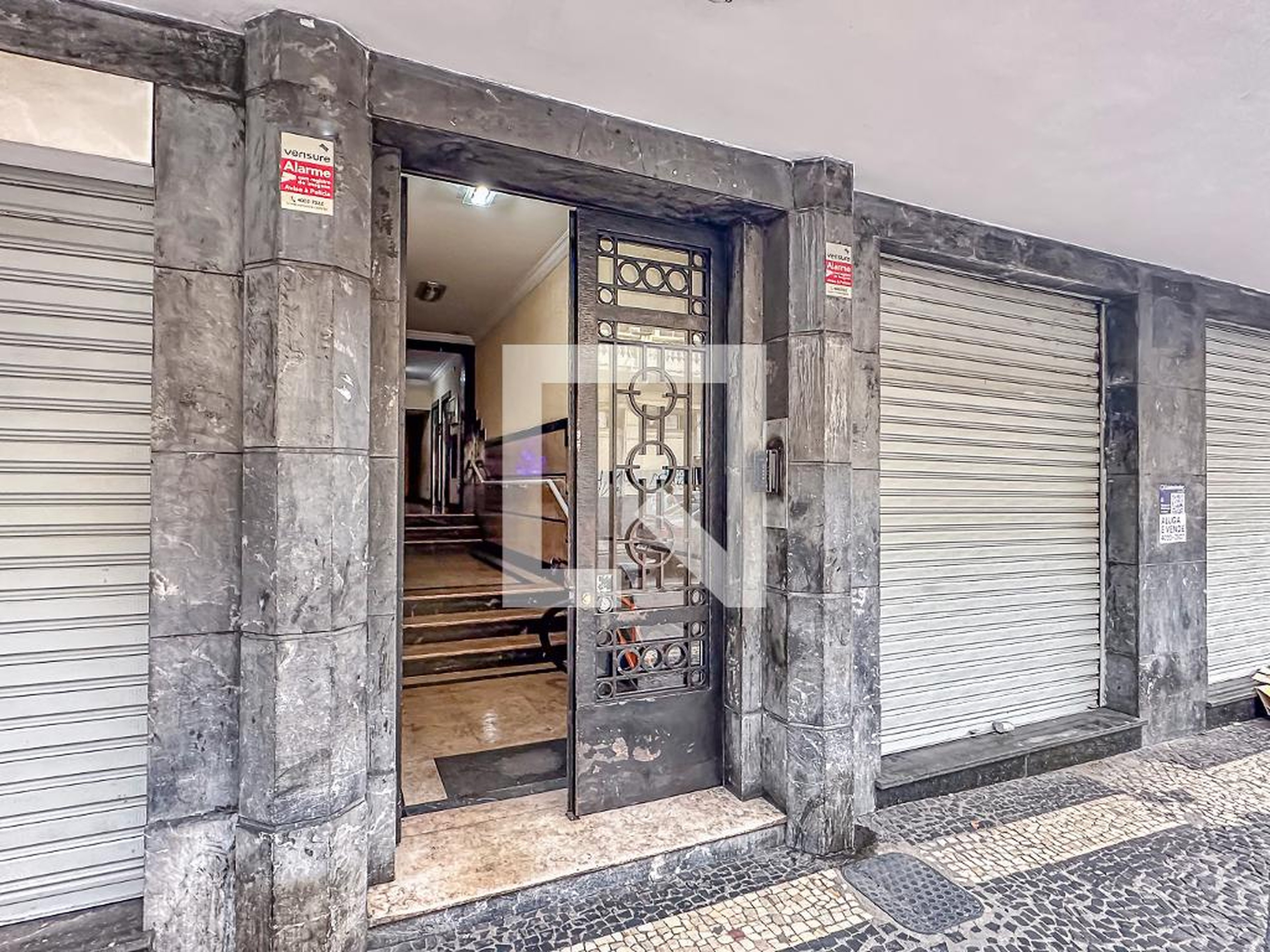 Fachada Condomínio em Avenida Mem de Sá, 247