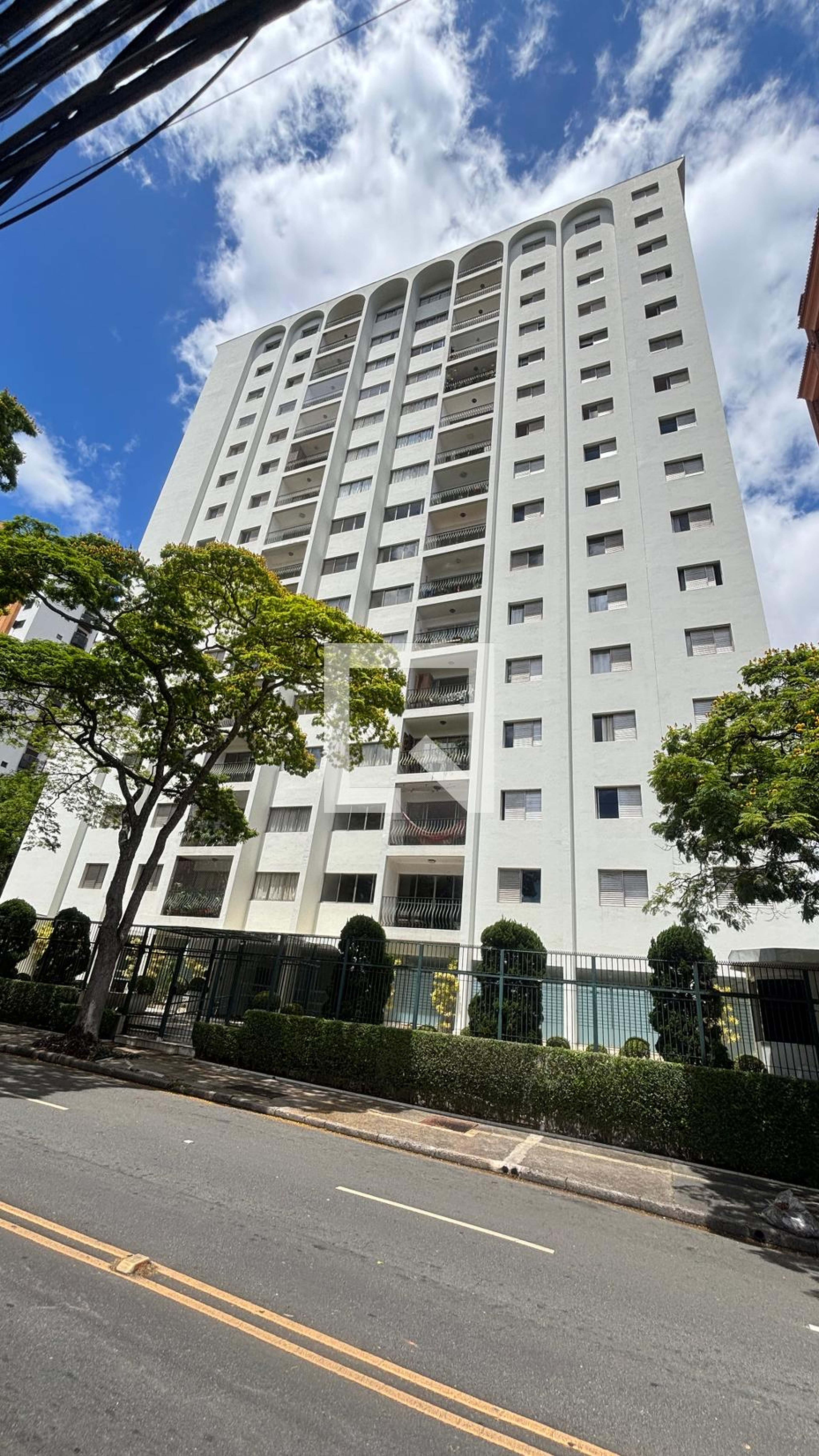 Fachada Edifício Cristiane