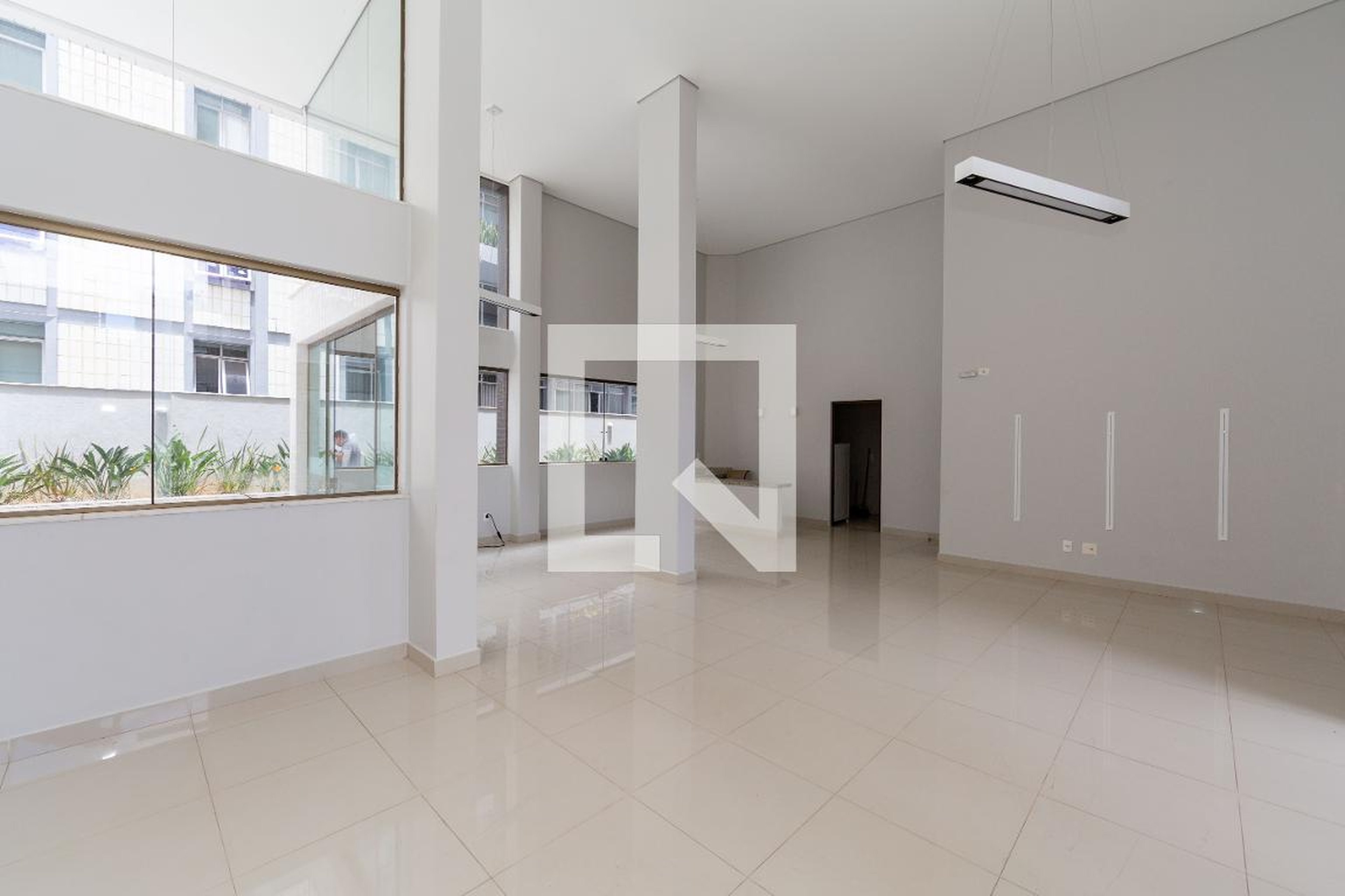 SALAO DE FESTAS - Edificio Sevilha