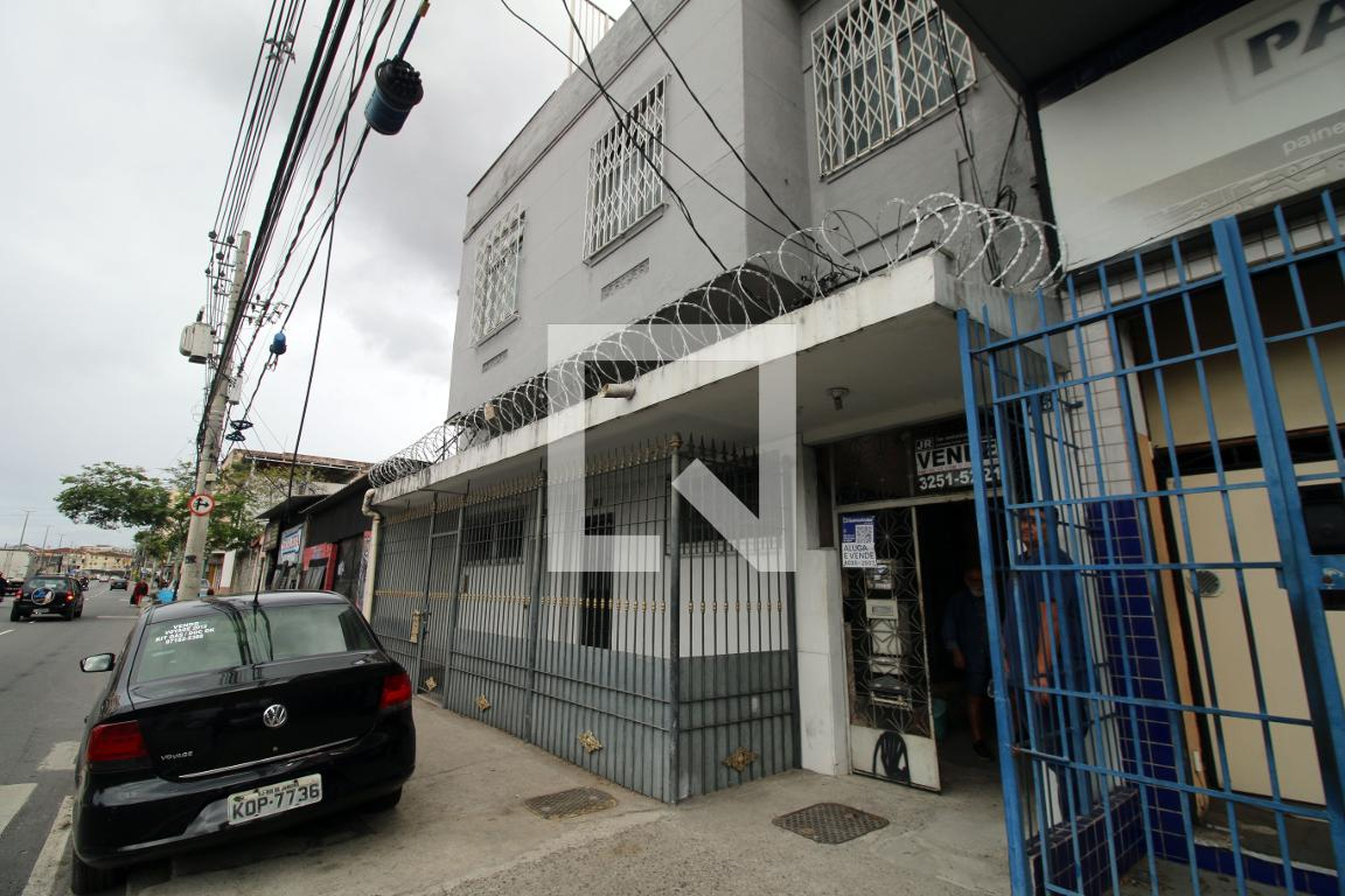 Fachada do Prédio Condomínio em Avenida Brás de Pina, 785