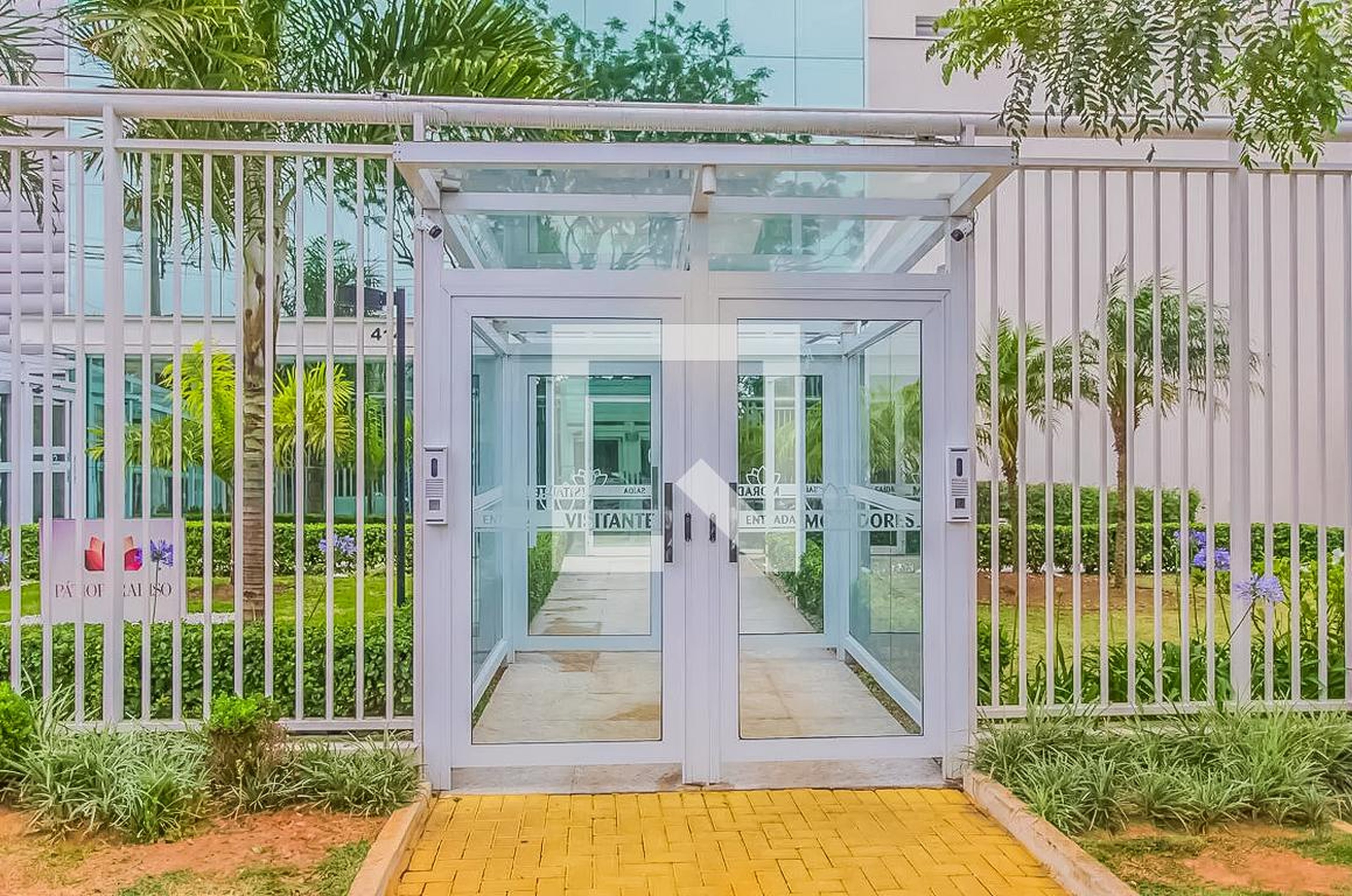 Fachada Condomínio Patio Paradiso