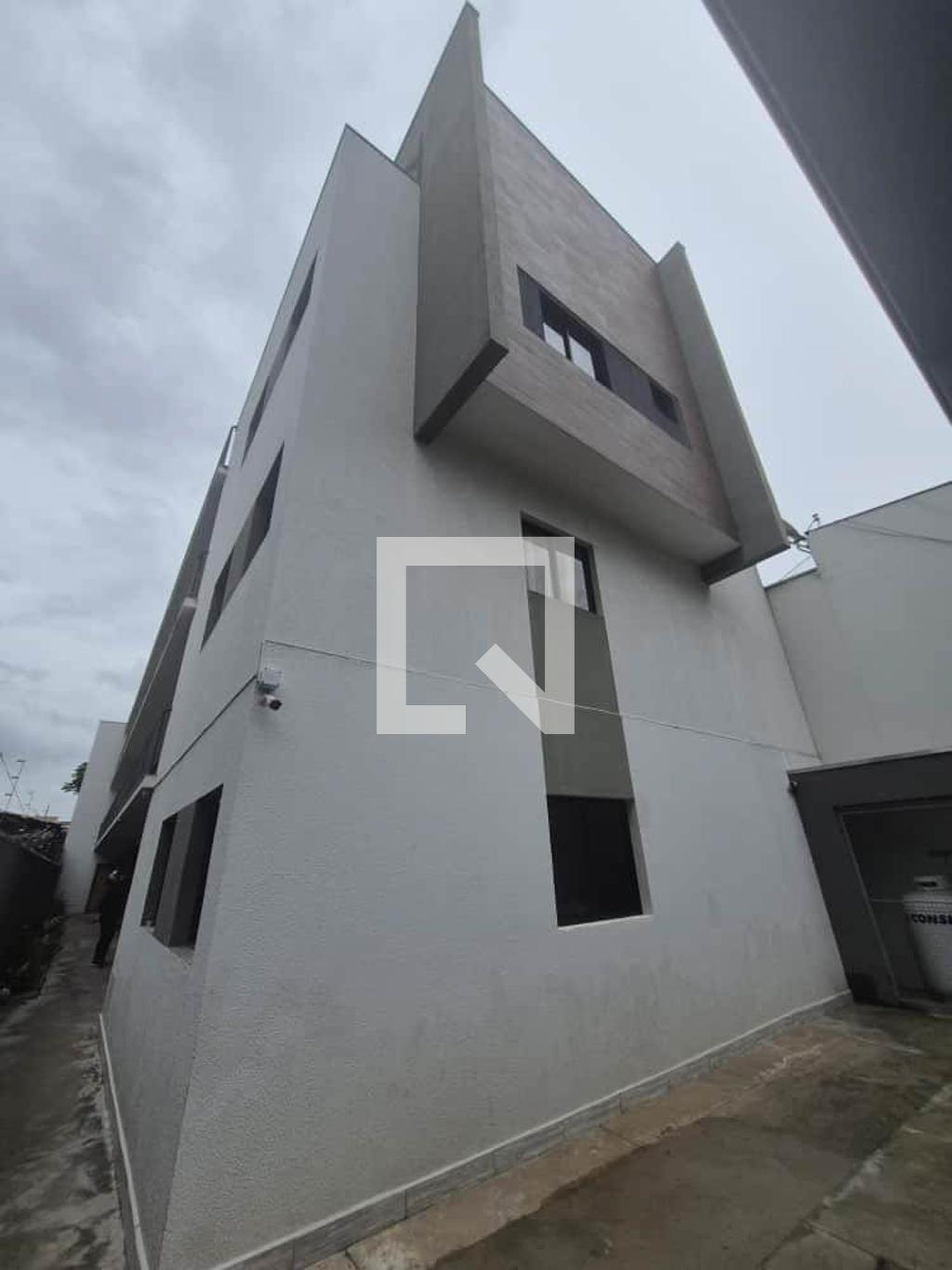 Fachada Condomínio em Rua Inácio Maciel, 471