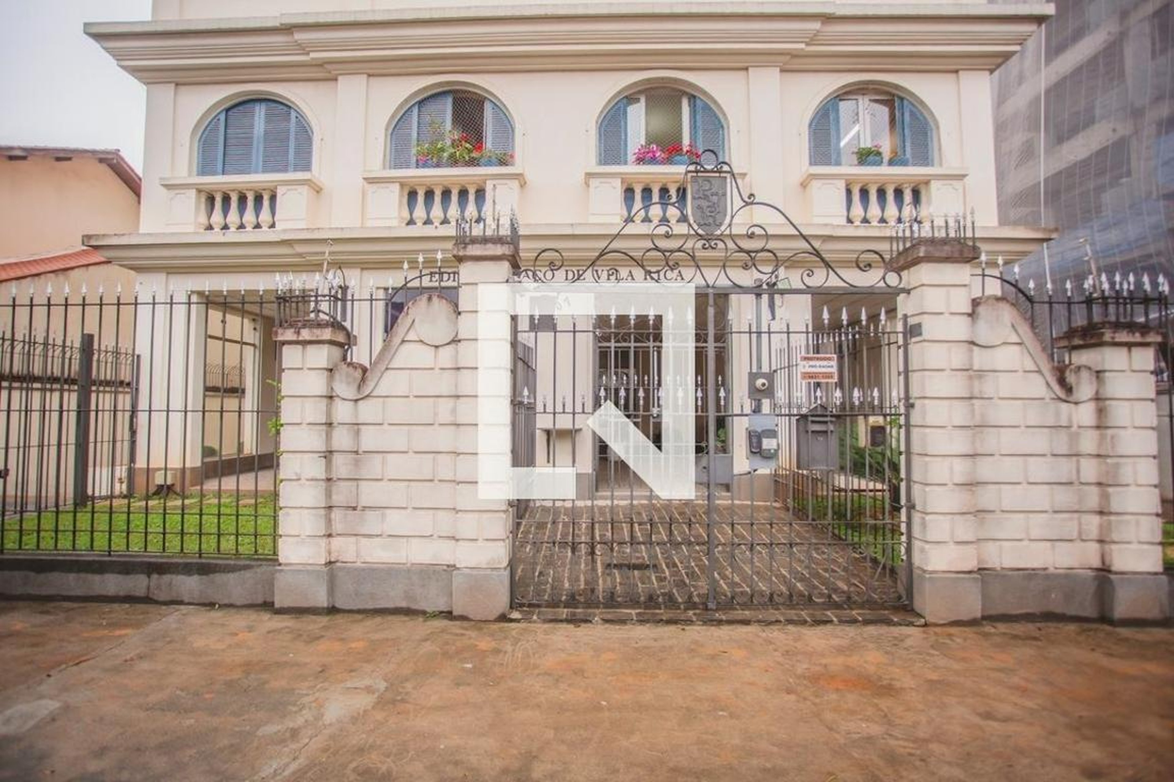 Fachada Condomínio Paço de Vila Rica