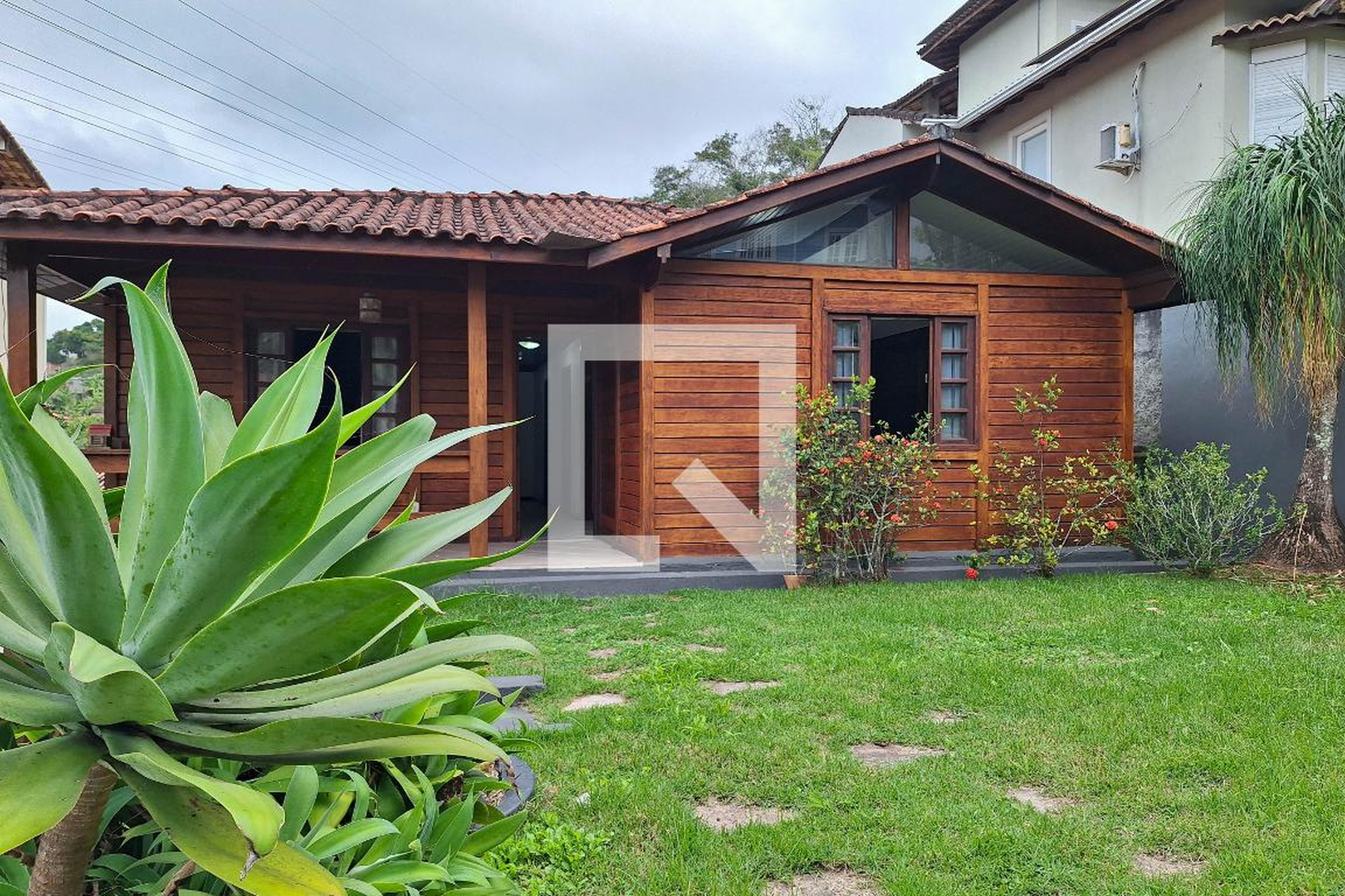 Fachada Condomínio em Estrada Caetano Monteiro, 4701