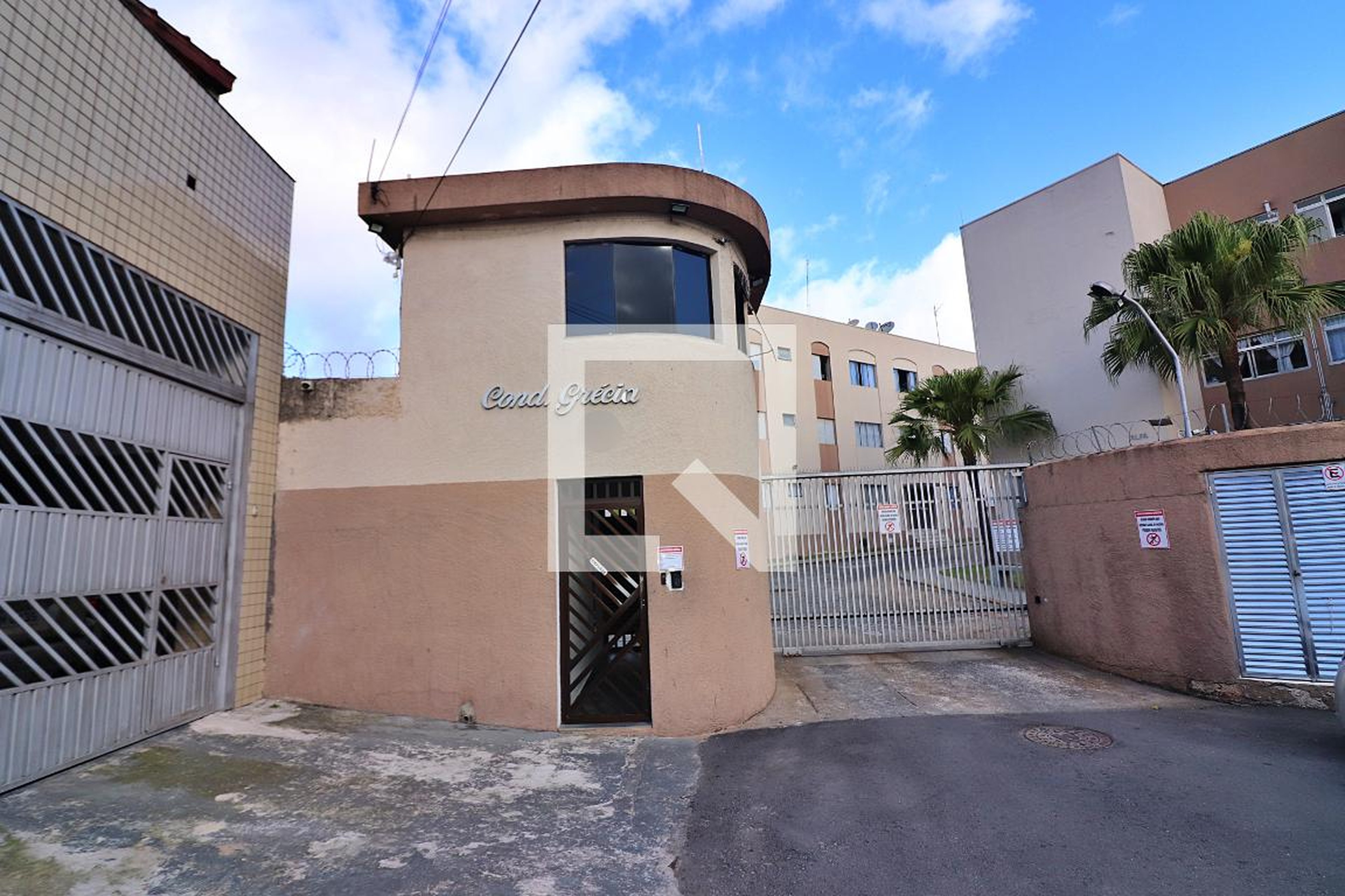 Fachada Condomínio Grécia