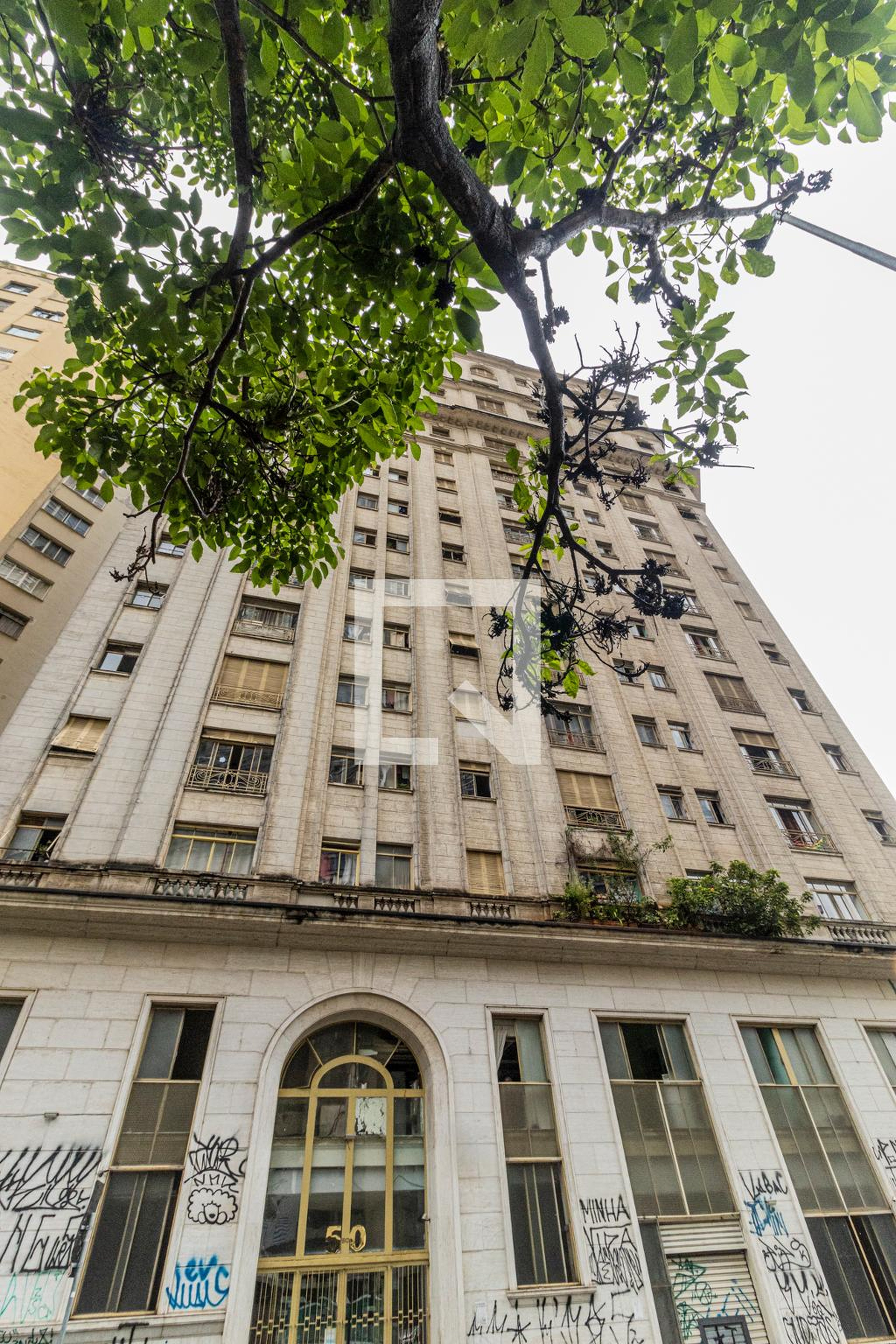 Fachada Condomínio Escala Jorge