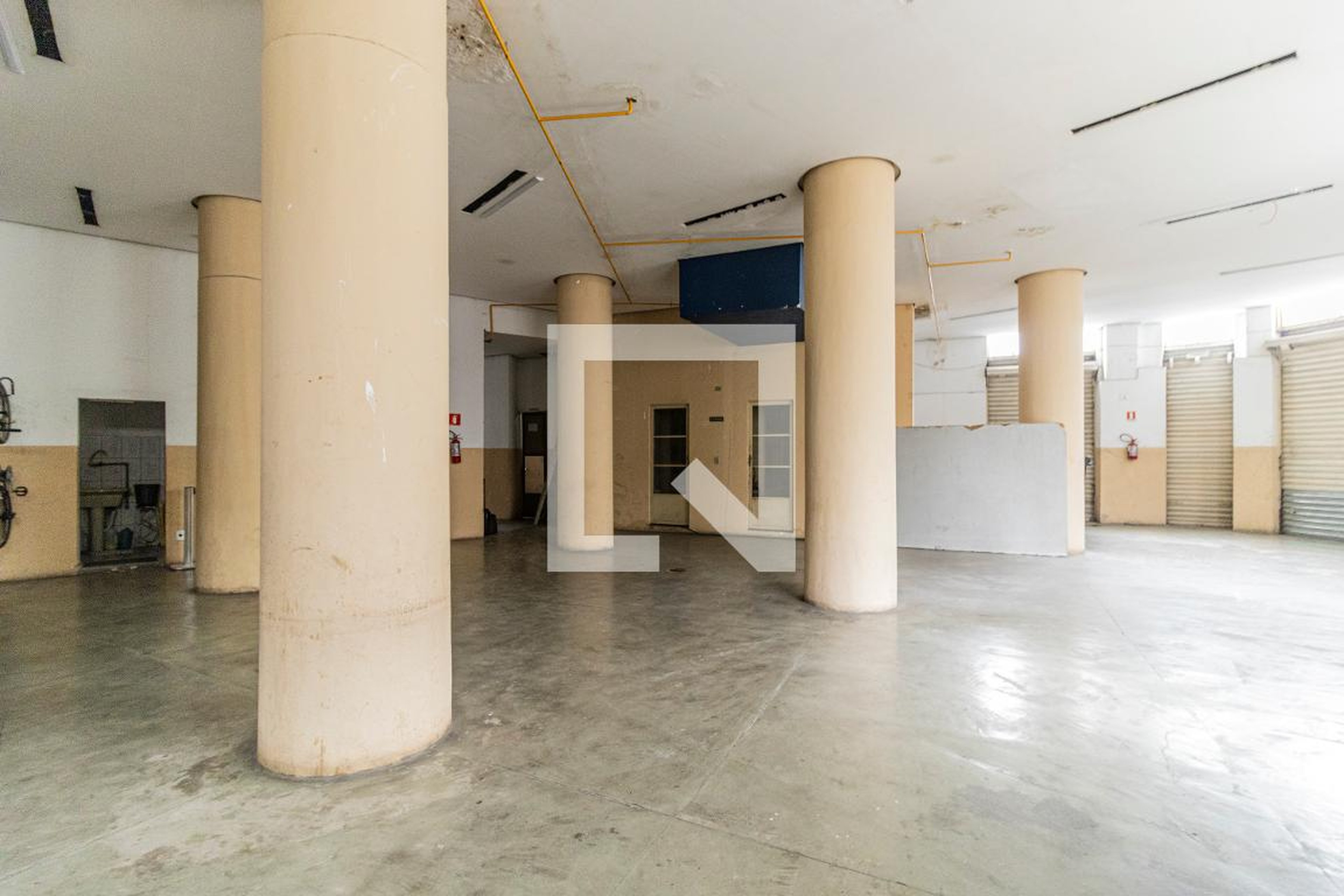 Hall de Entrada - Escala Jorge