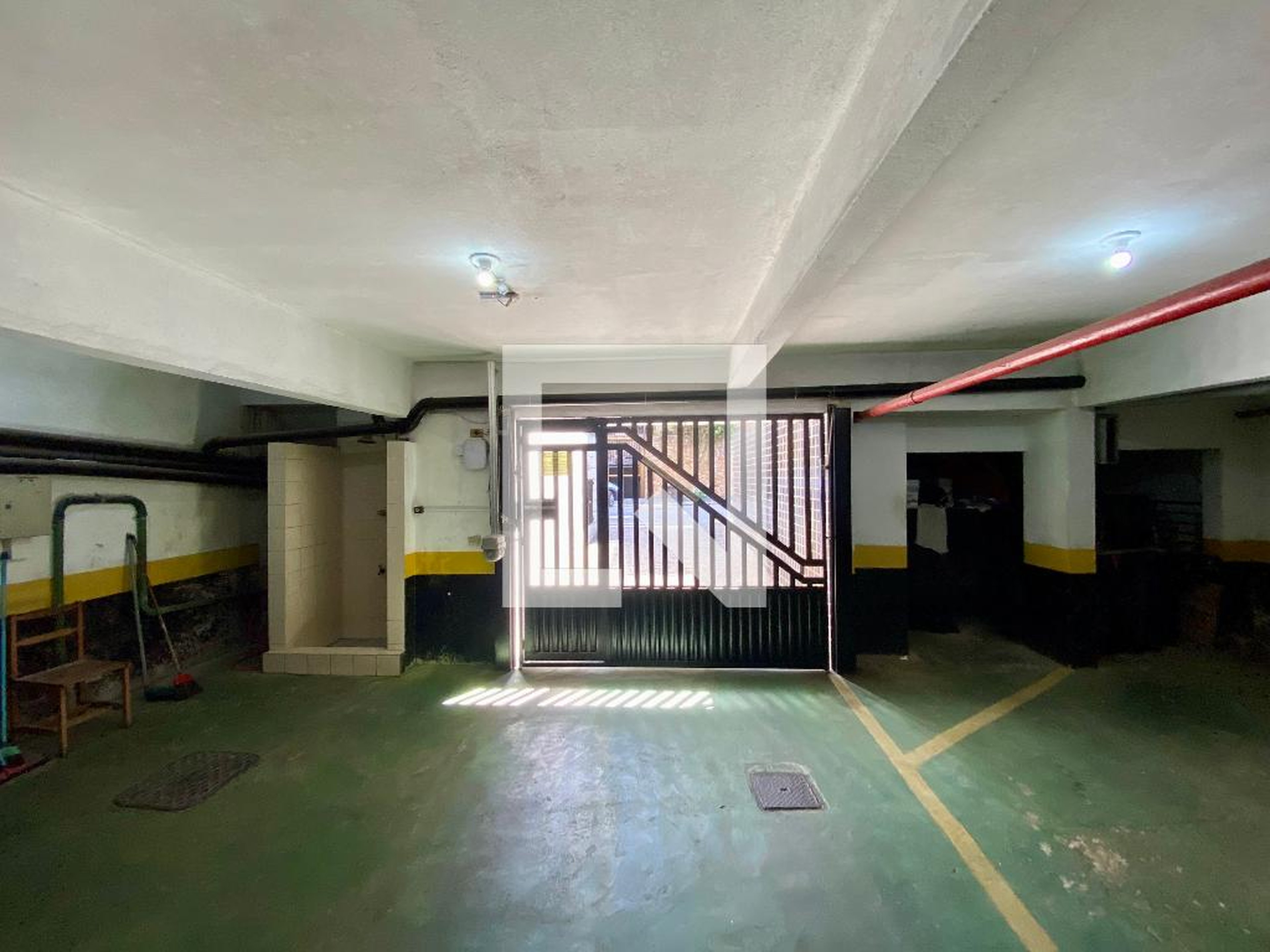 Área comum - Fumio Fujiki