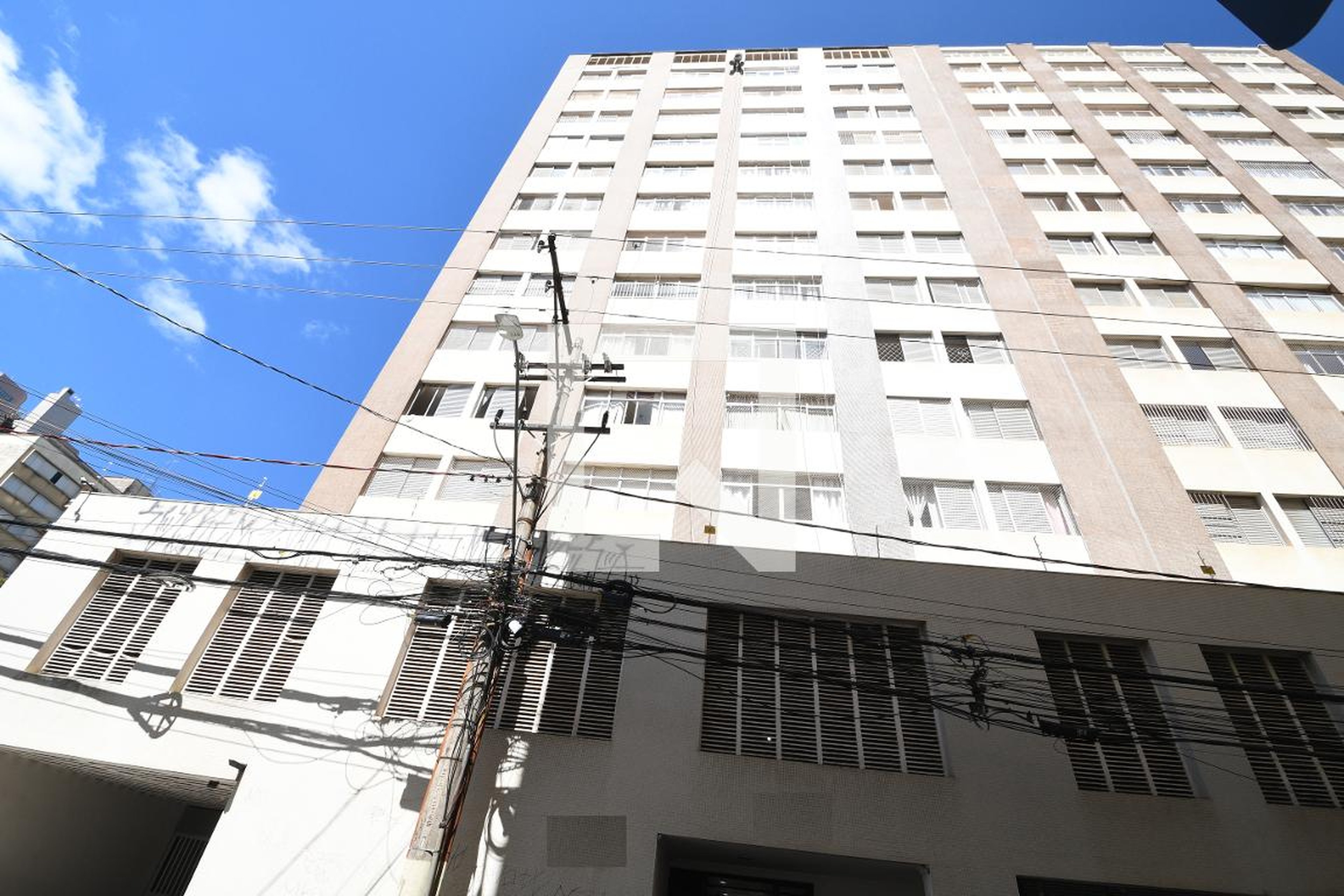 Fachada do Prédio Condomínio em Rua Doutor Quirino, 941