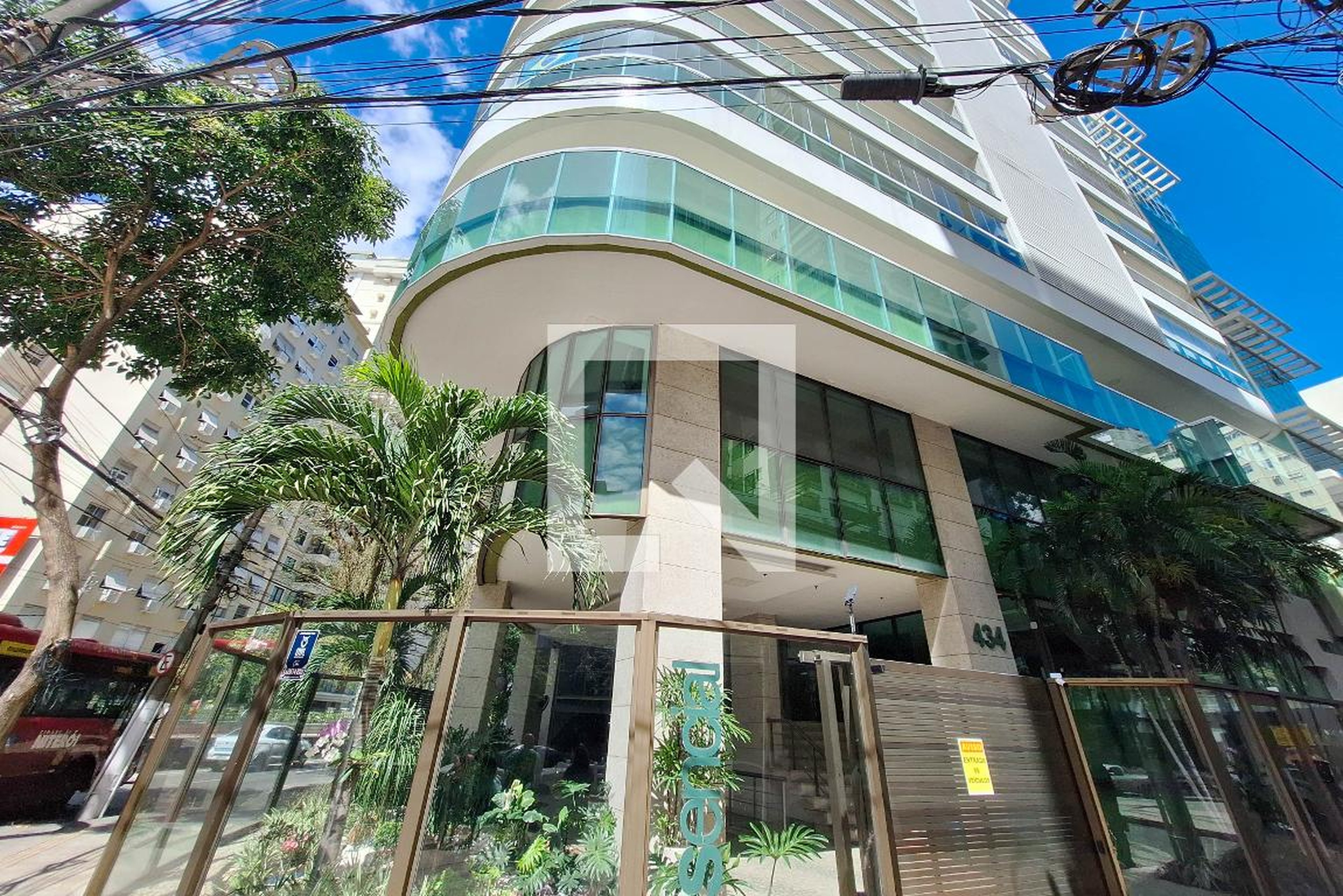 Fachada Edifício Essencial Residence