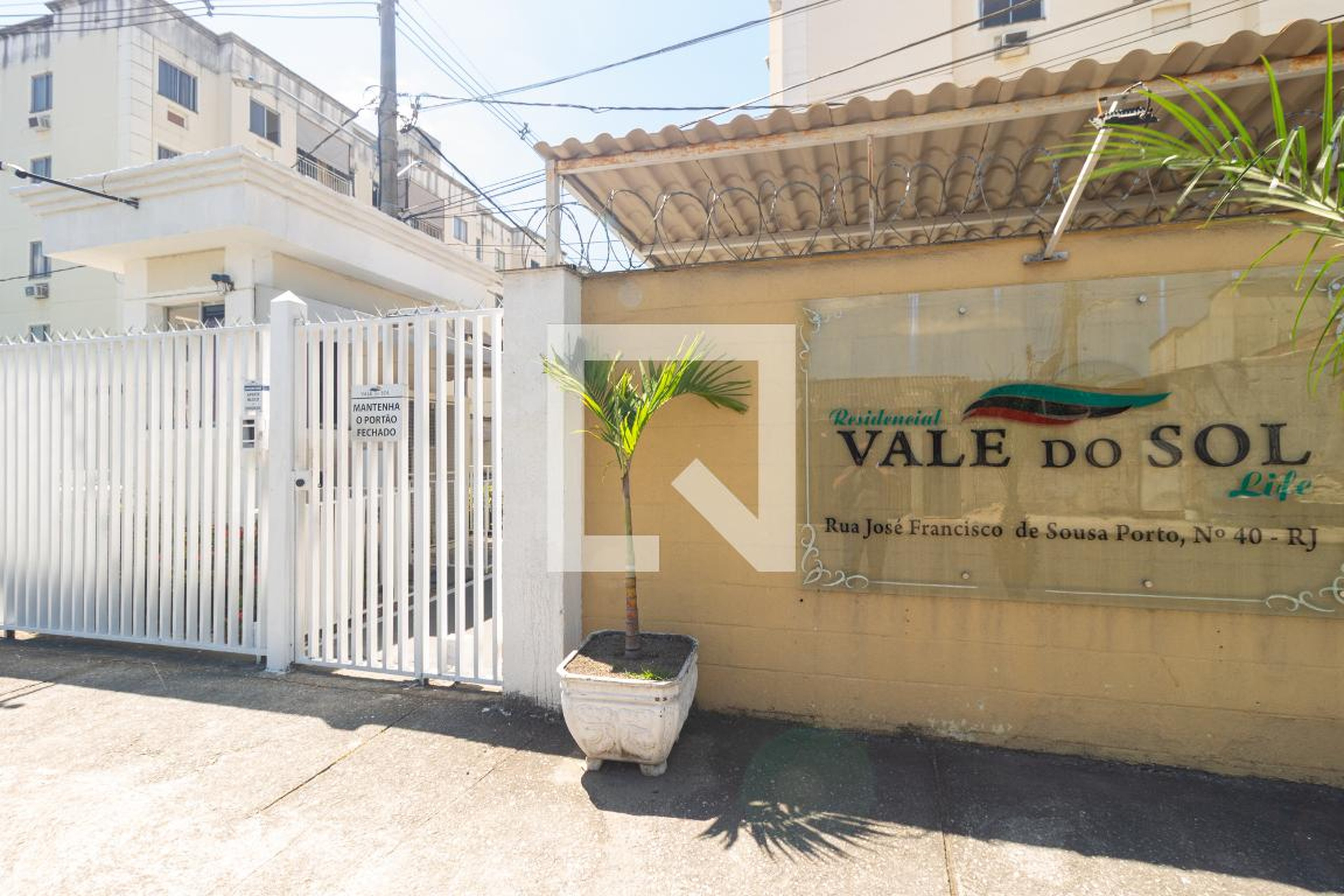 Fachada do condomínio Residencial Vale do Sol Life