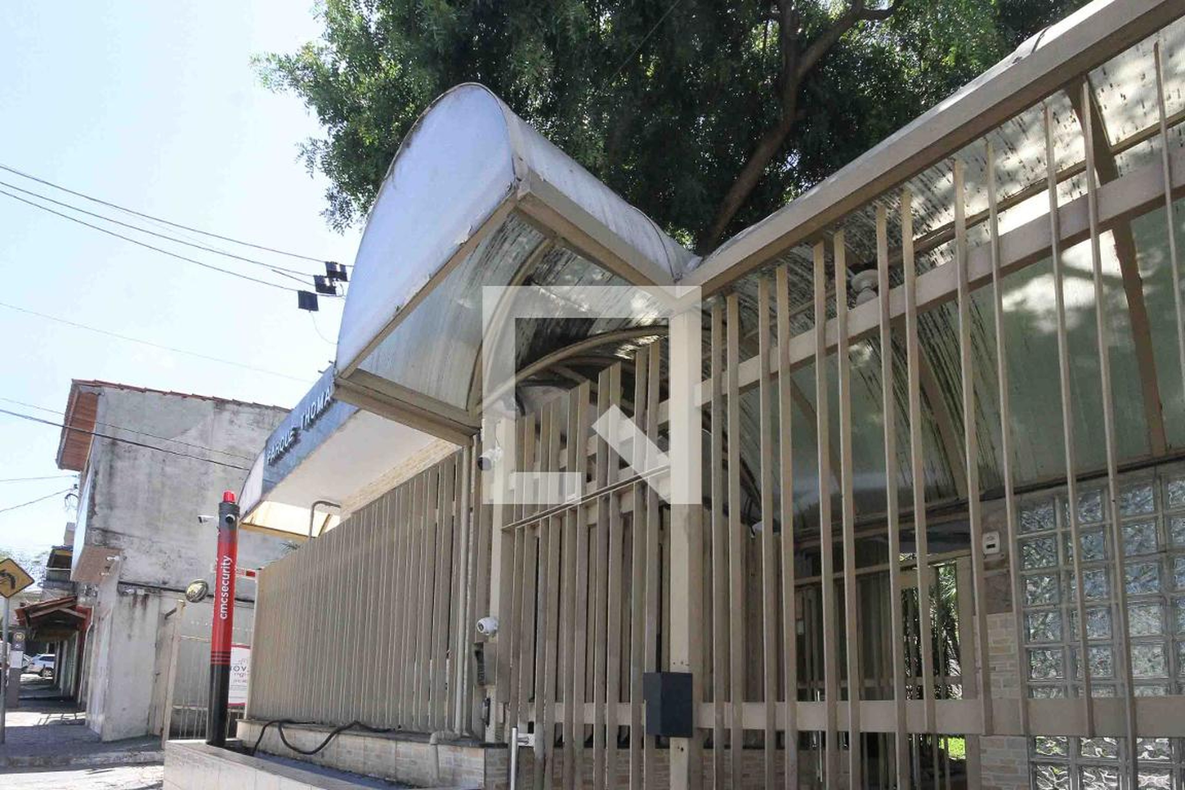 Fachada Condomínio Parque Thomaz Saraiva L