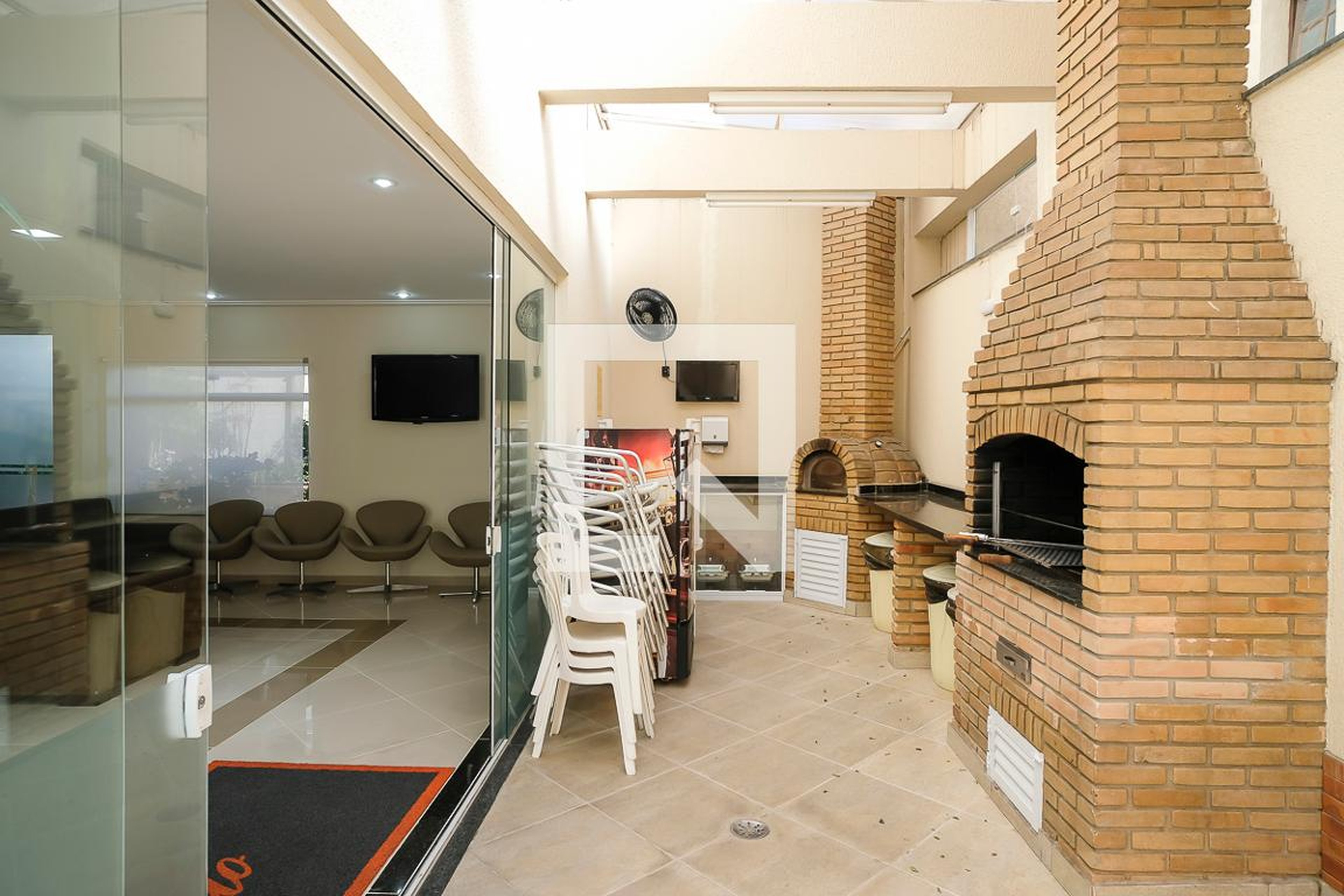 Churrasqueira - Edifício Veneto