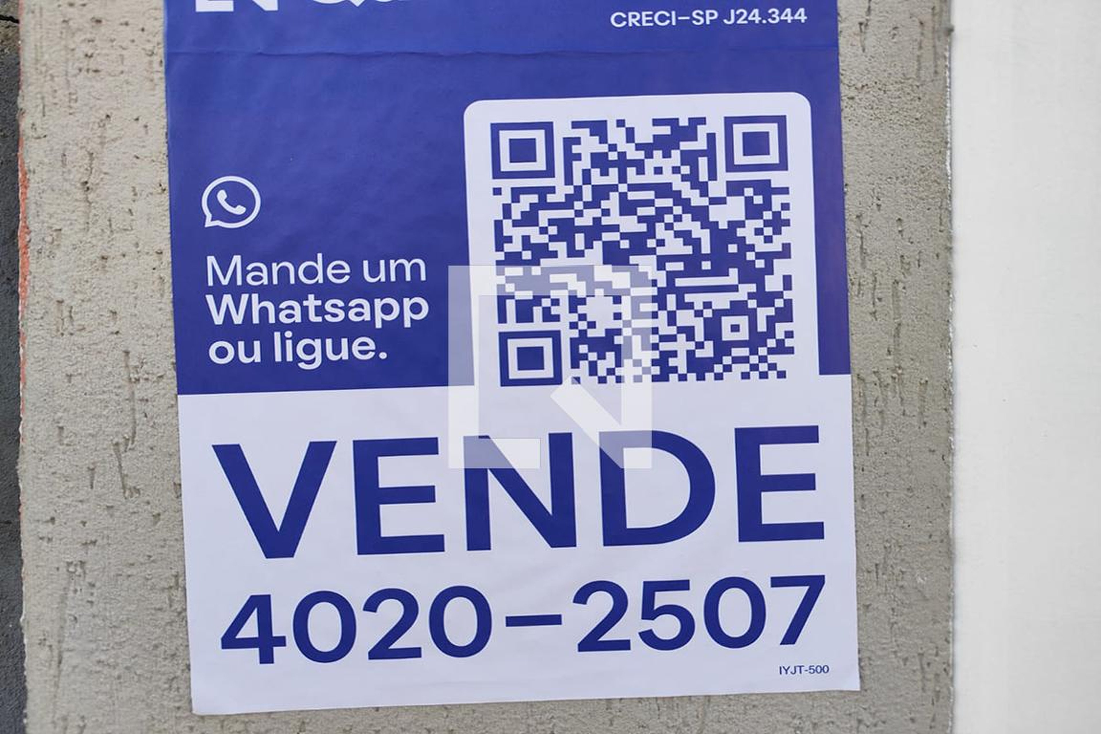 Fachada Condomínio em Rua Maclura, 77