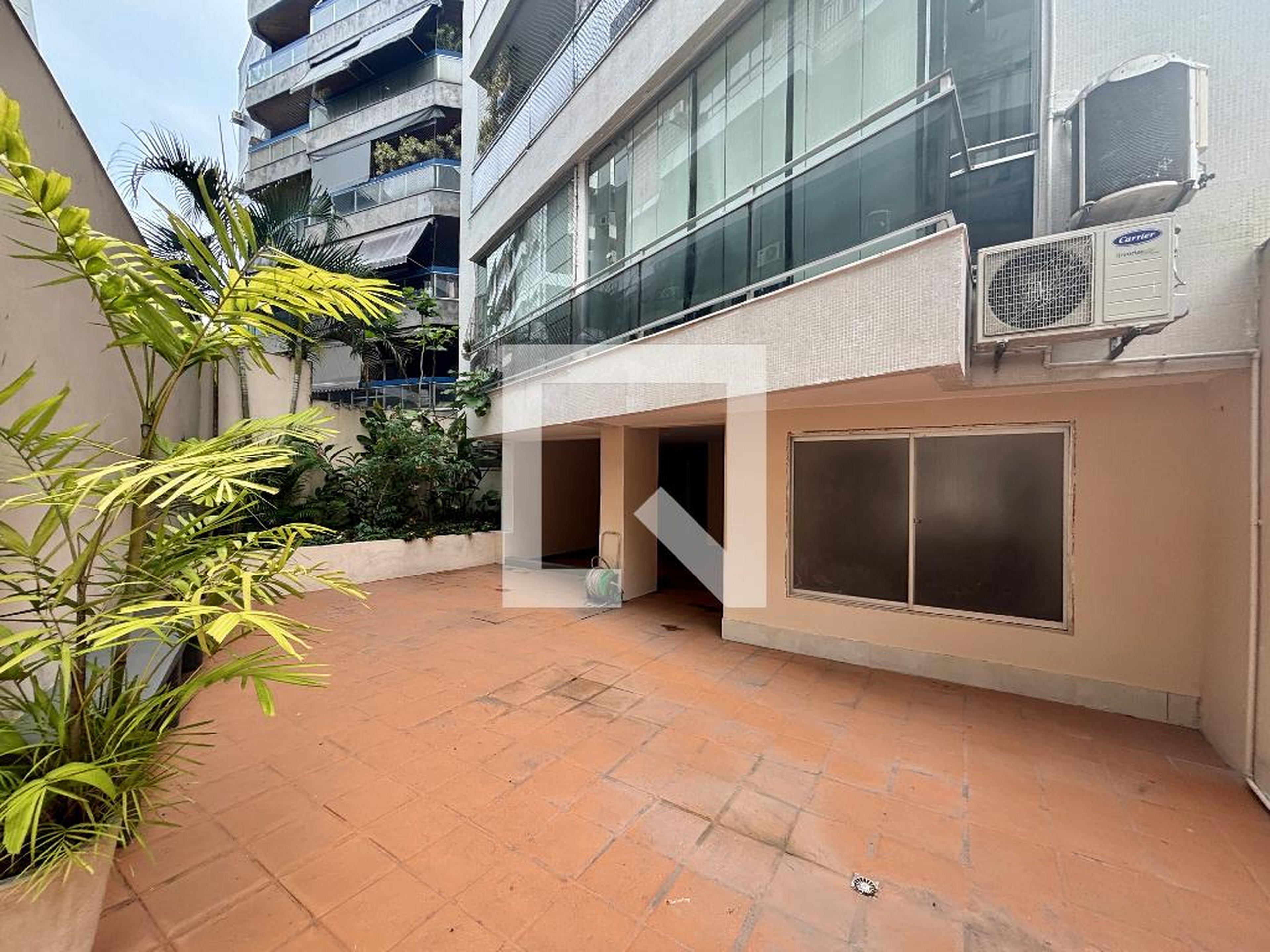 Área comum - Alexandre Ferreira