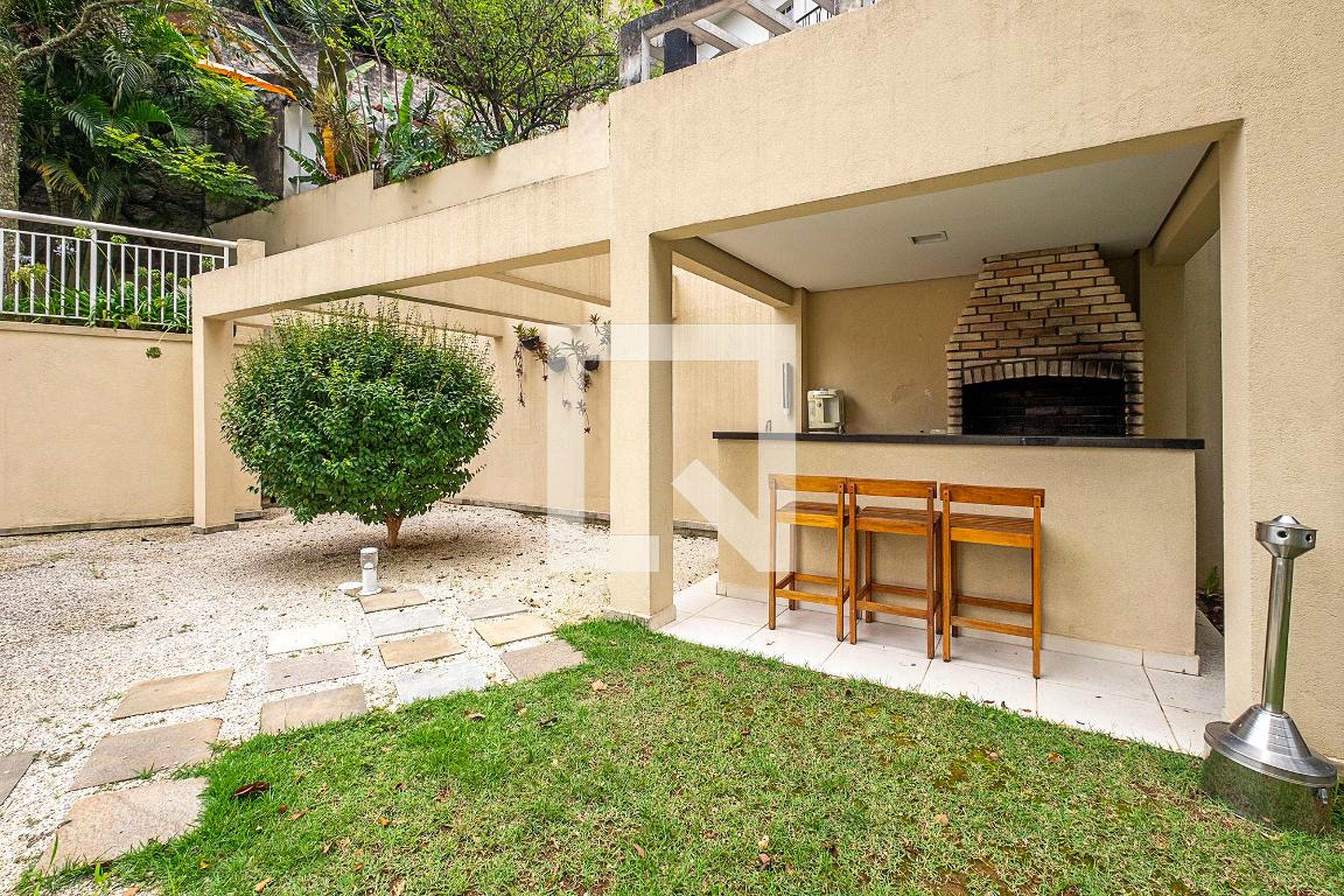 Churrasqueira - Residencial Oscar Caravelas