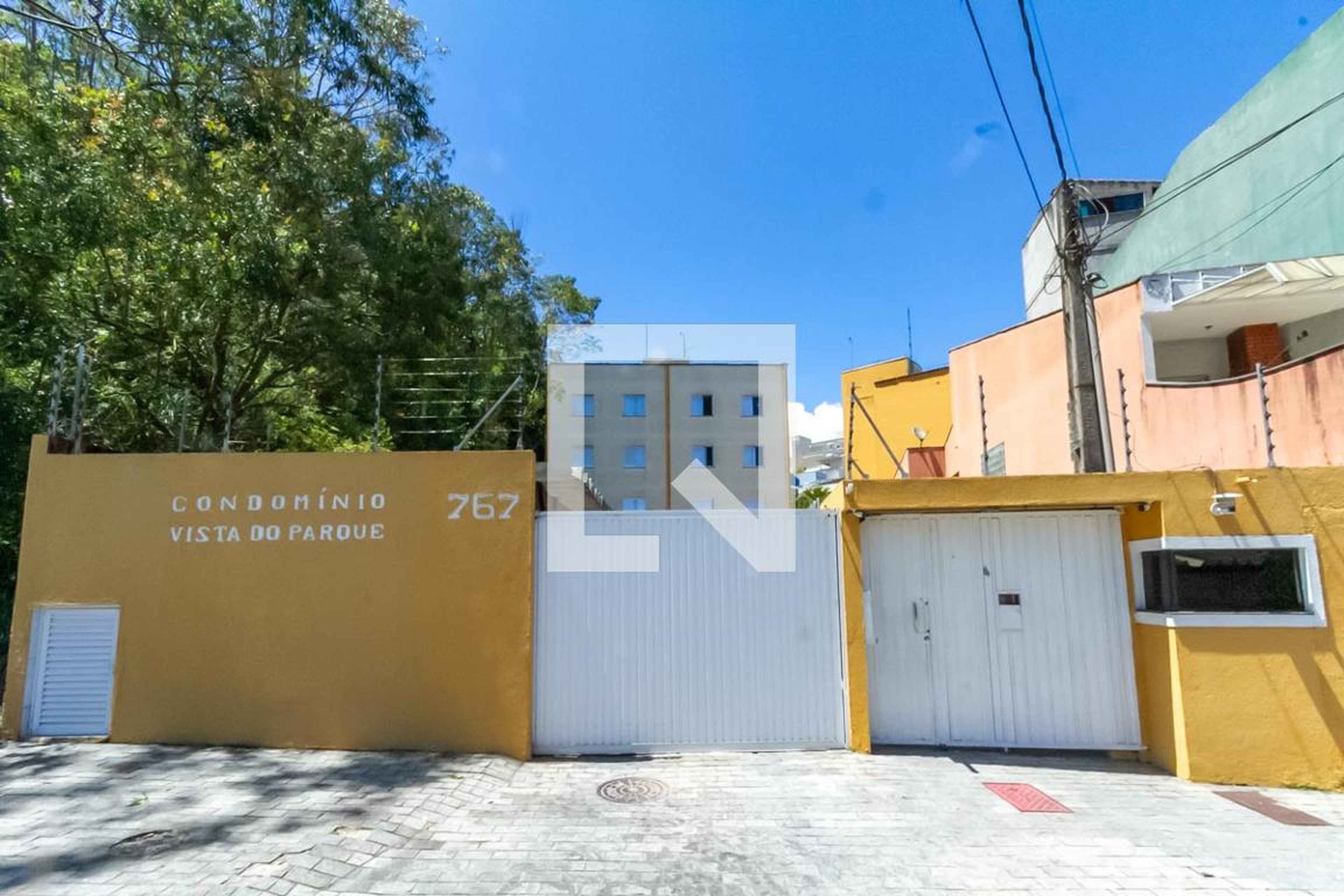 Fachada Condomínio Vista do Parque