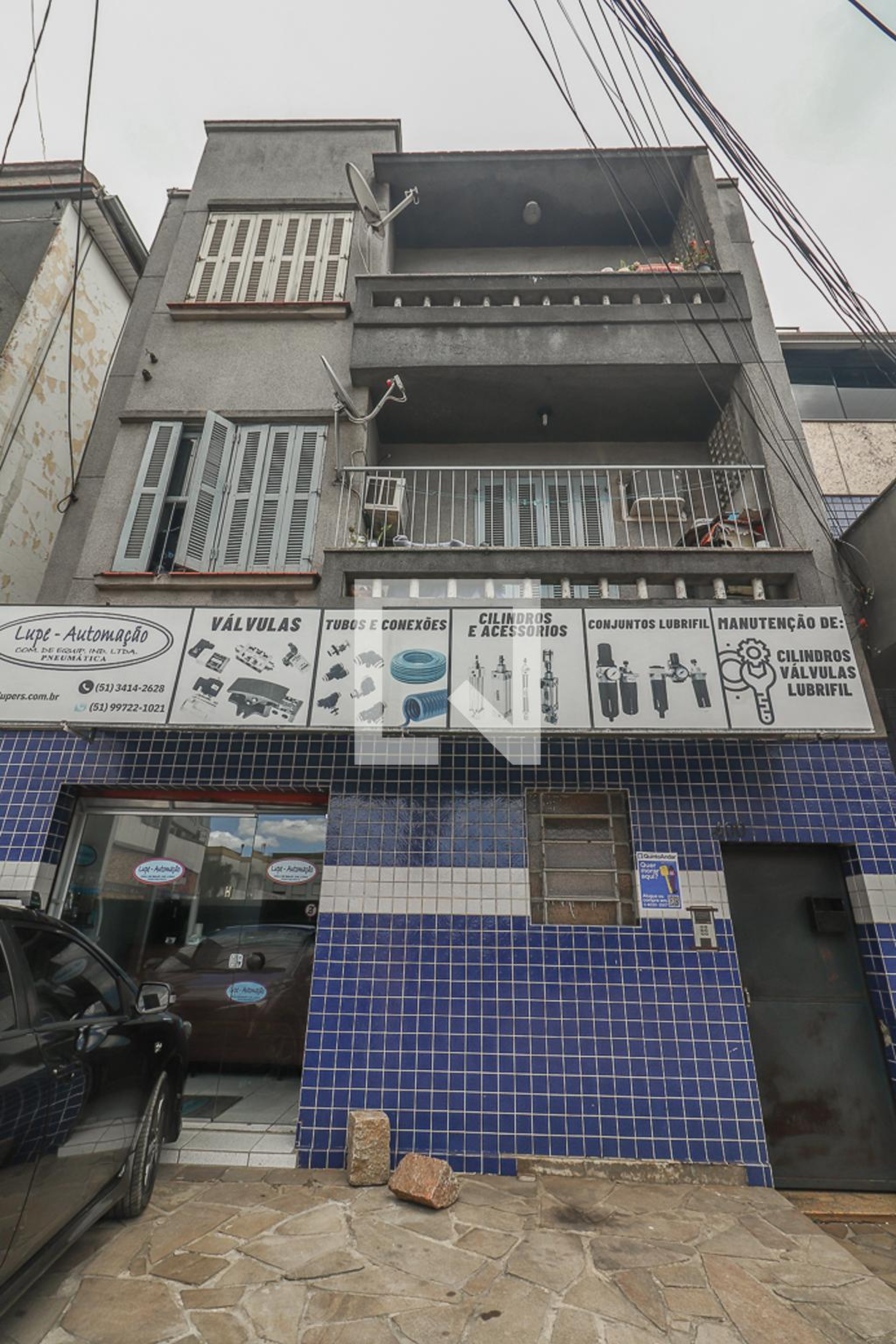 Fachada Condomínio em Rua Pereira Franco, 400