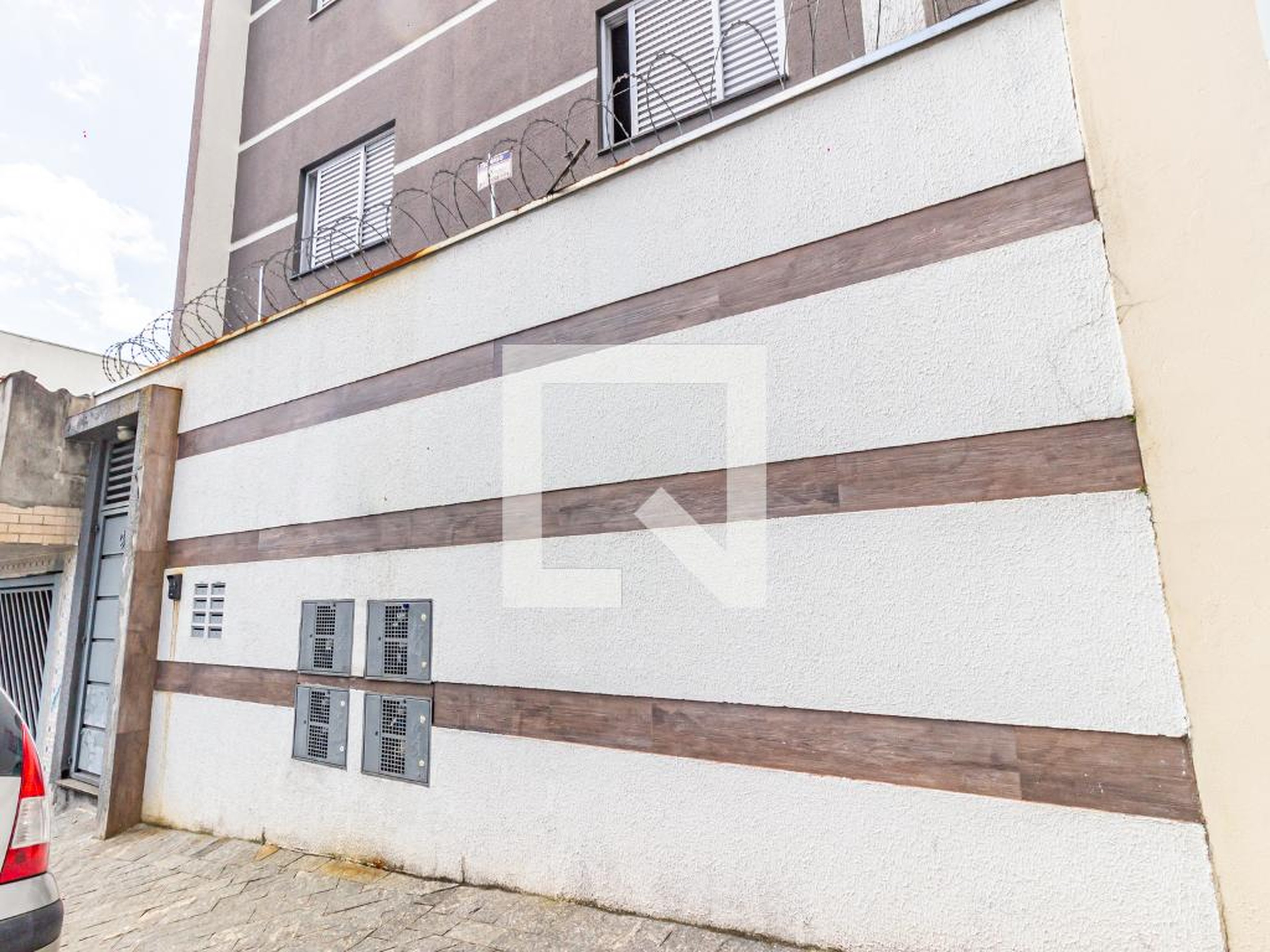 Fachada Condomínio em Rua Plácido de Castro, 387