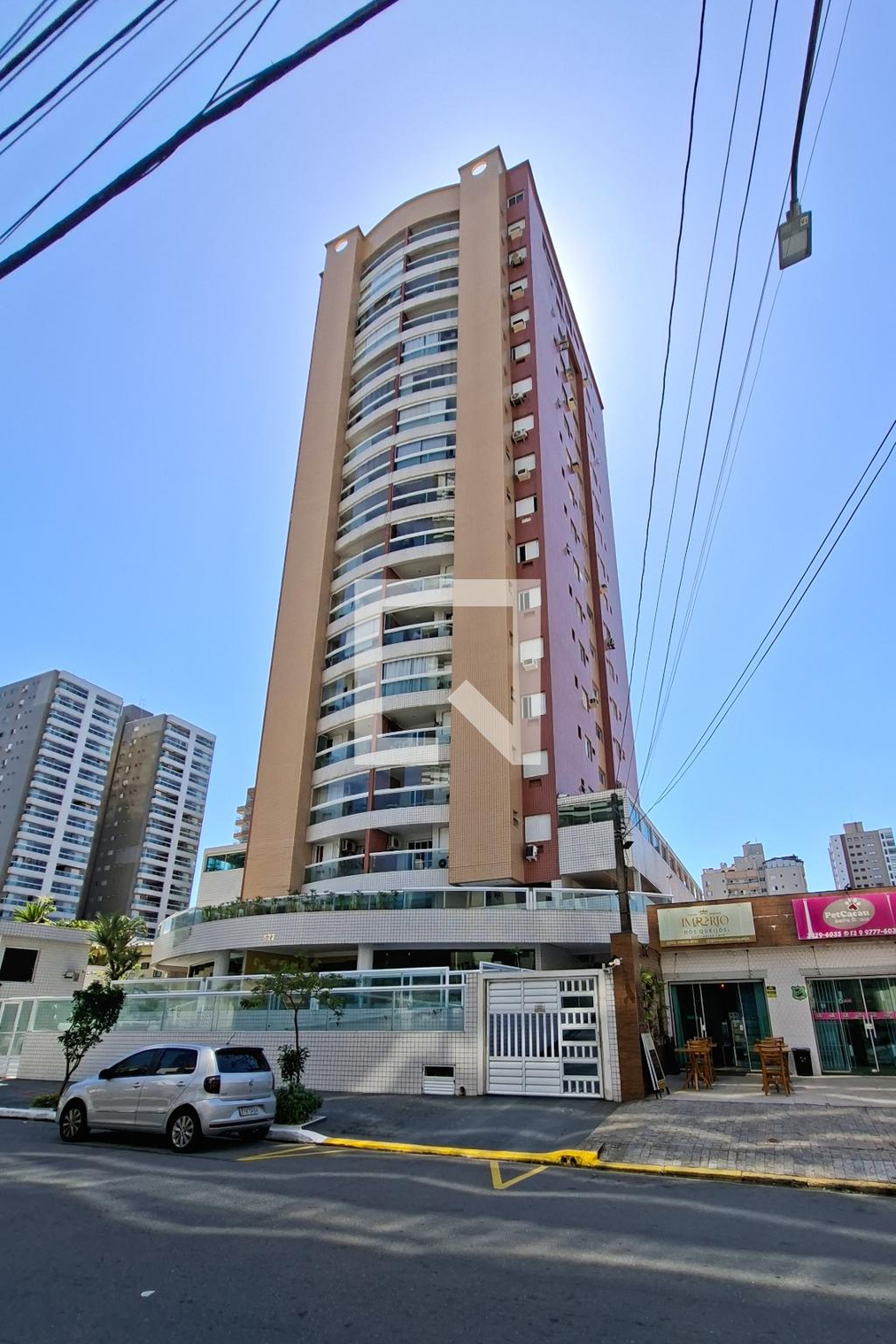 Fachada do Prédio Condomínio Porto Fino