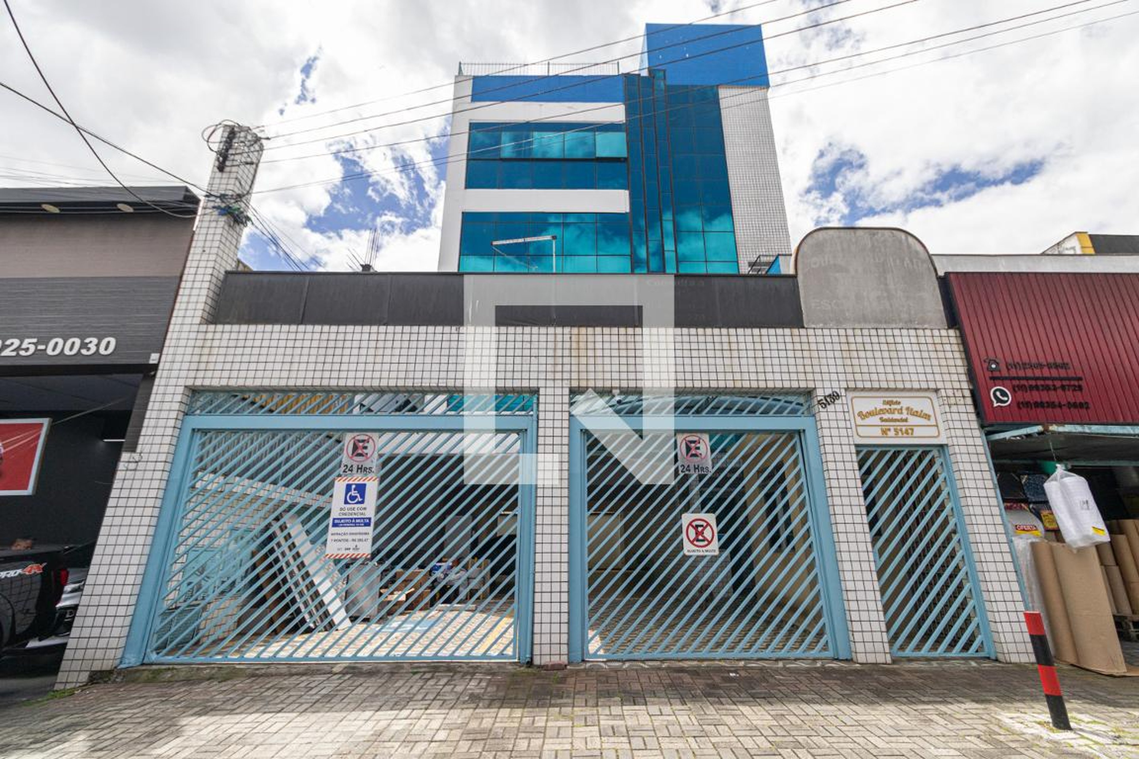 Fachada Condomínio em Avenida Marechal Tito, 5147