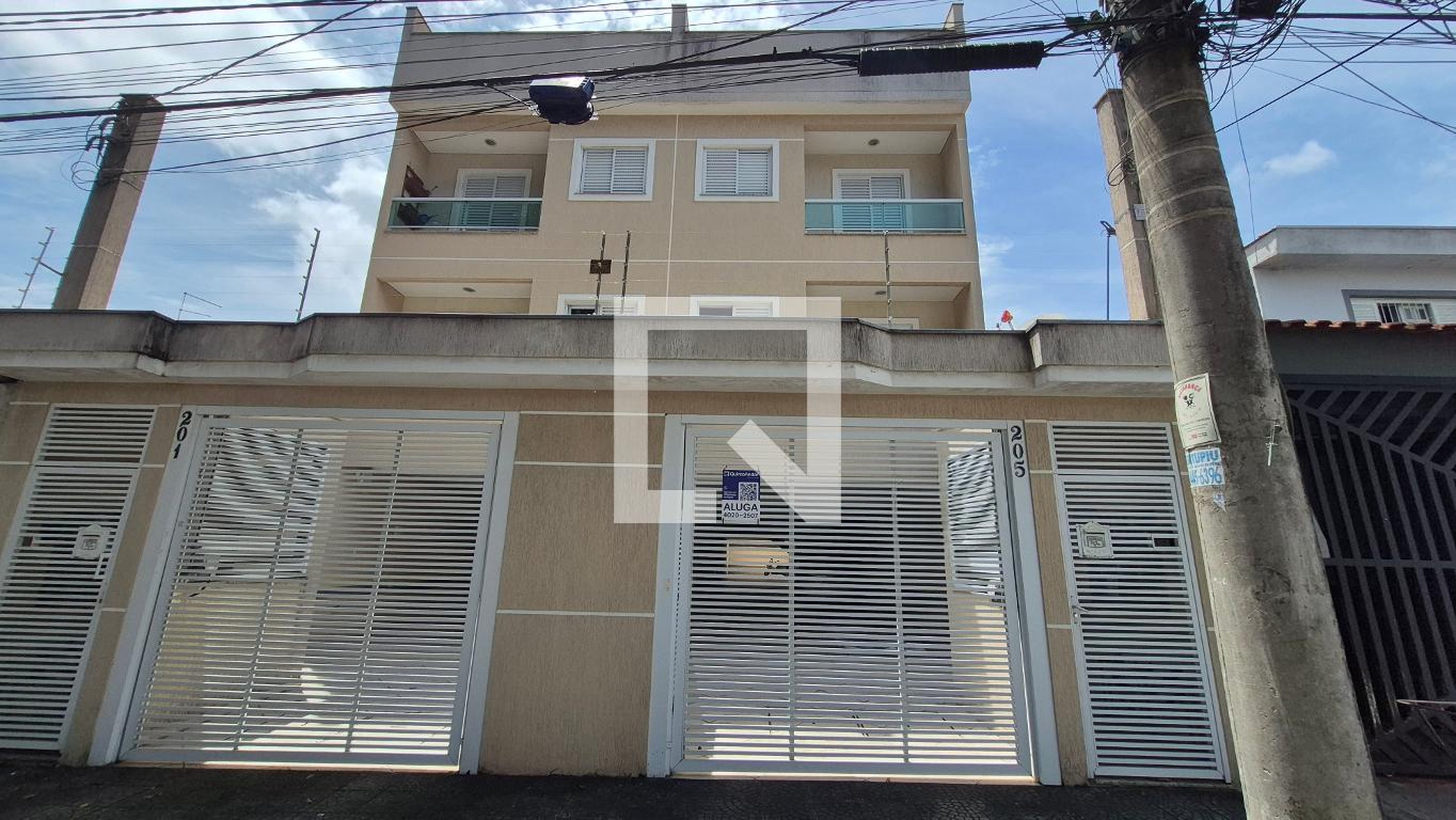 Fachada Condomínio em Rua Macaúba, 205