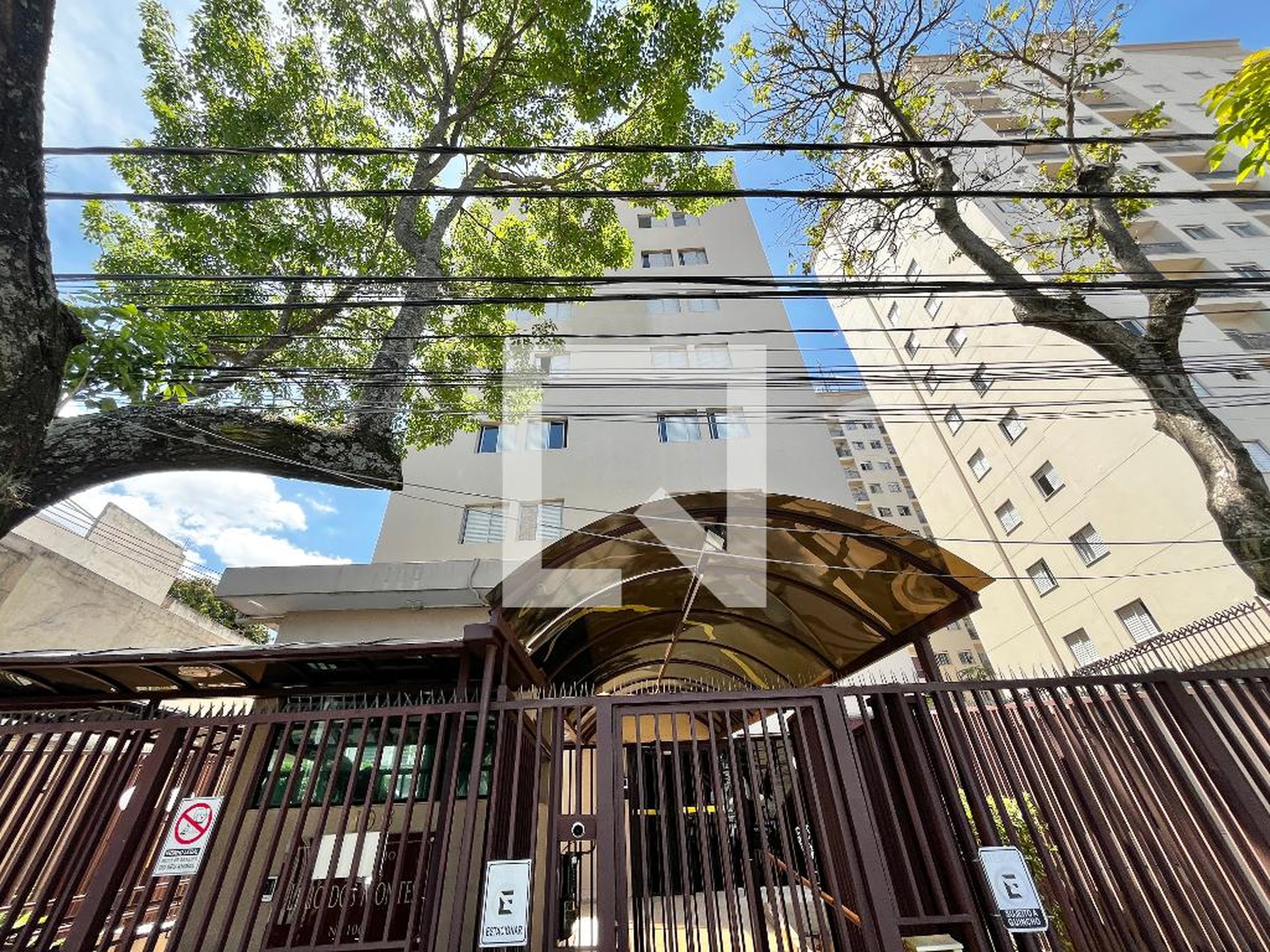 Fachada Edifício Lírio dos Montes