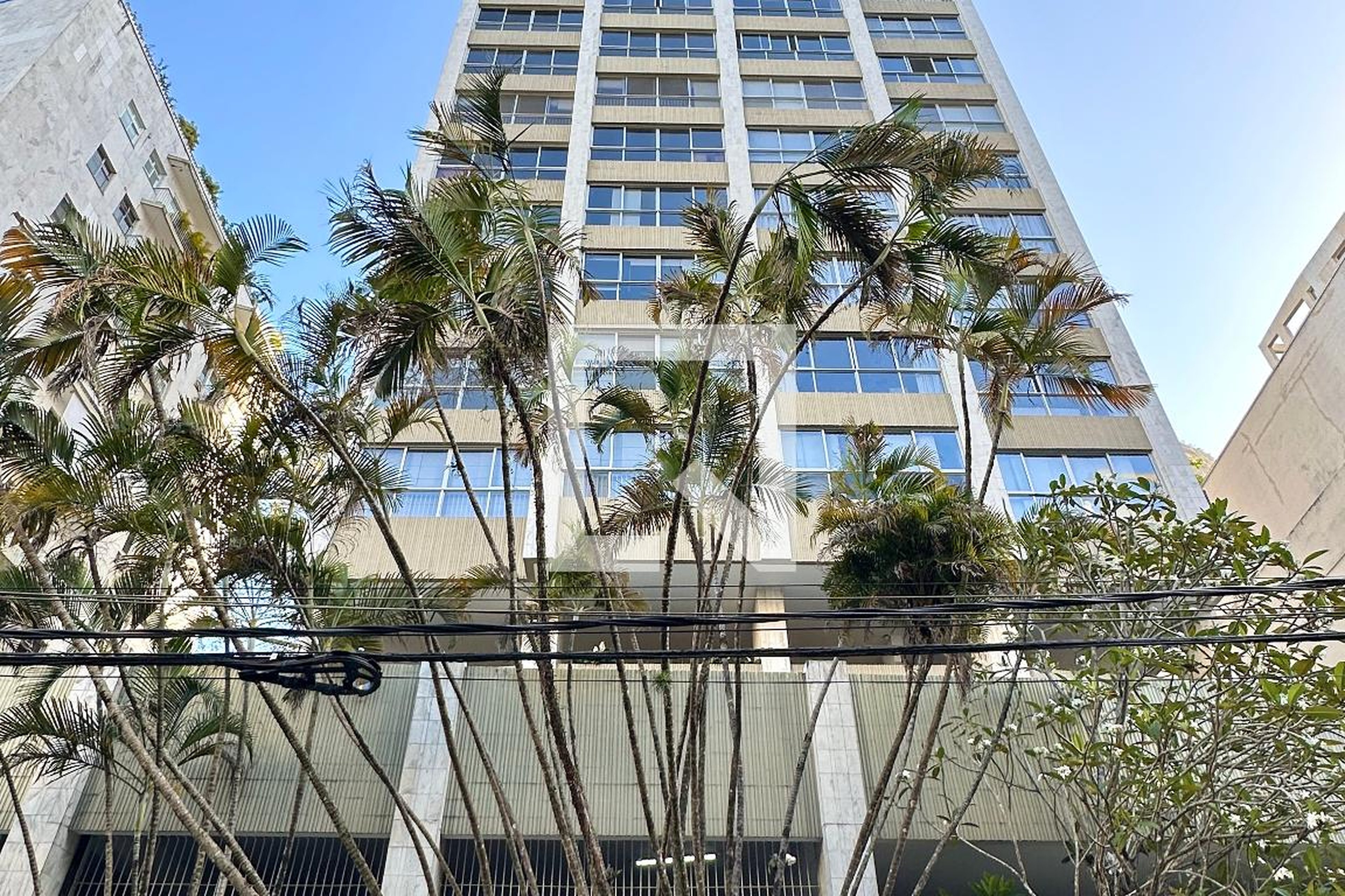 Fachada Condomínio em Rua Sambaíba, 613