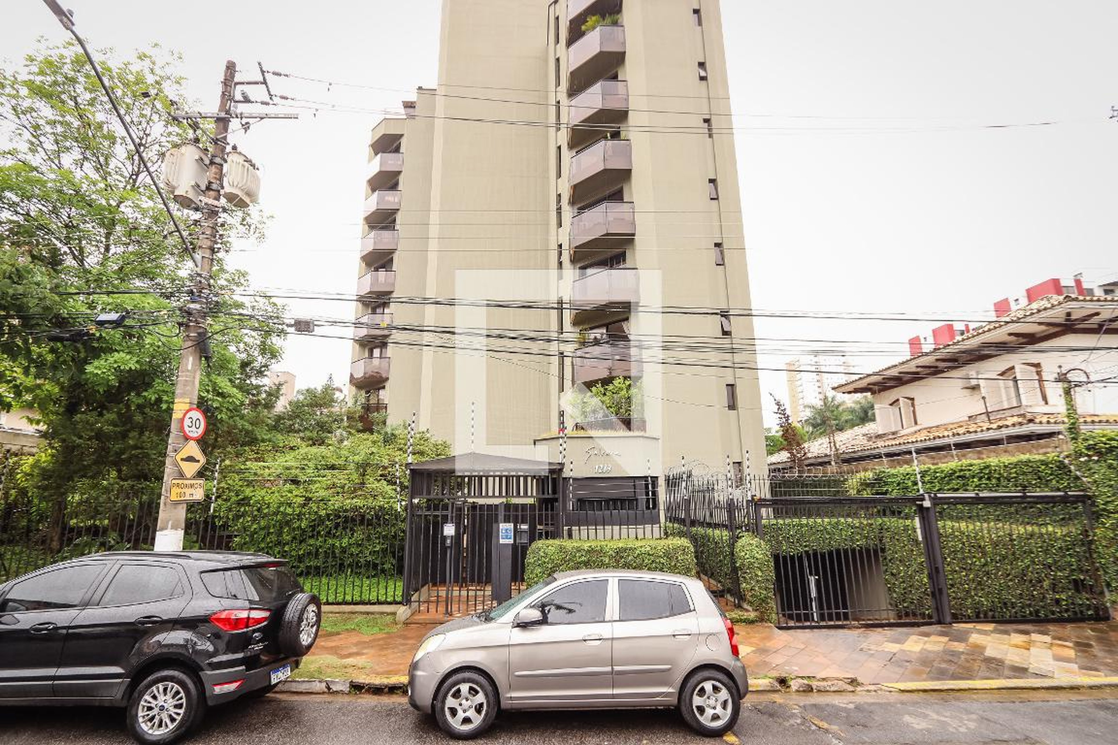 Fachada do Prédio Edifício Studium Galeria