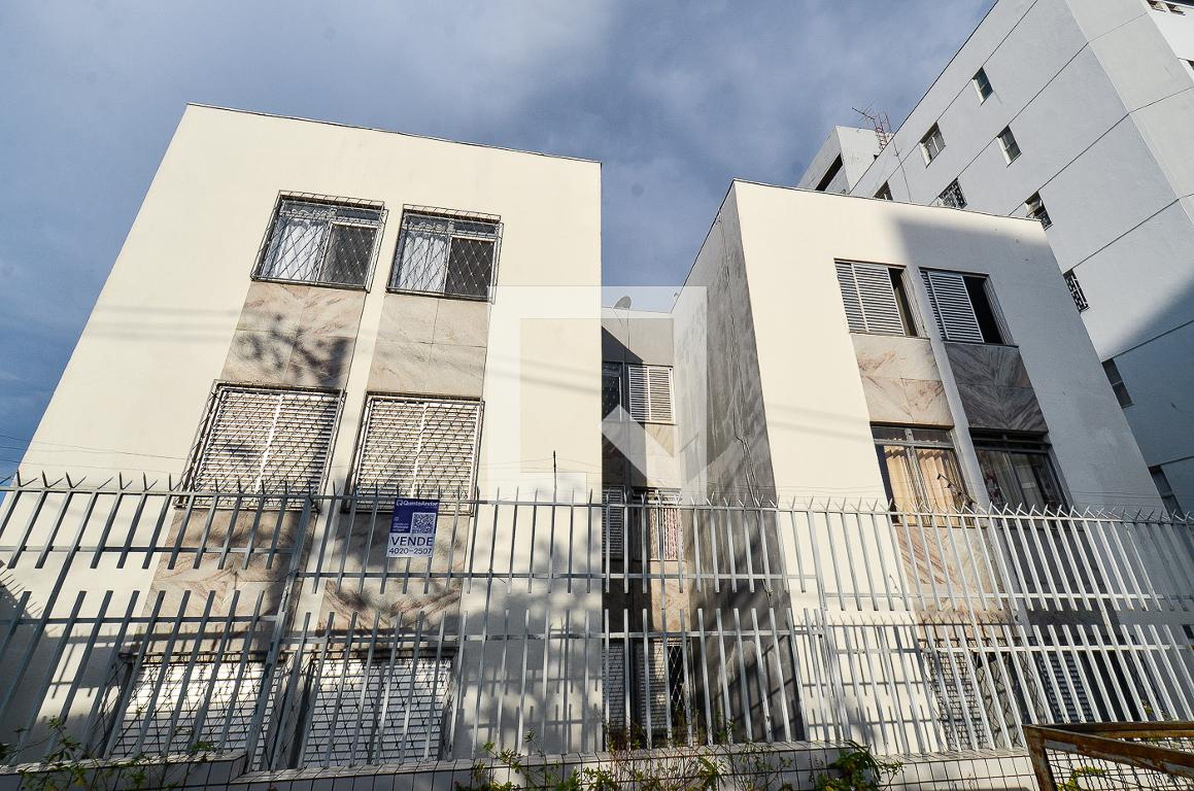 Fachada Condomínio em Rua Lindolfo de Azevedo, 1703