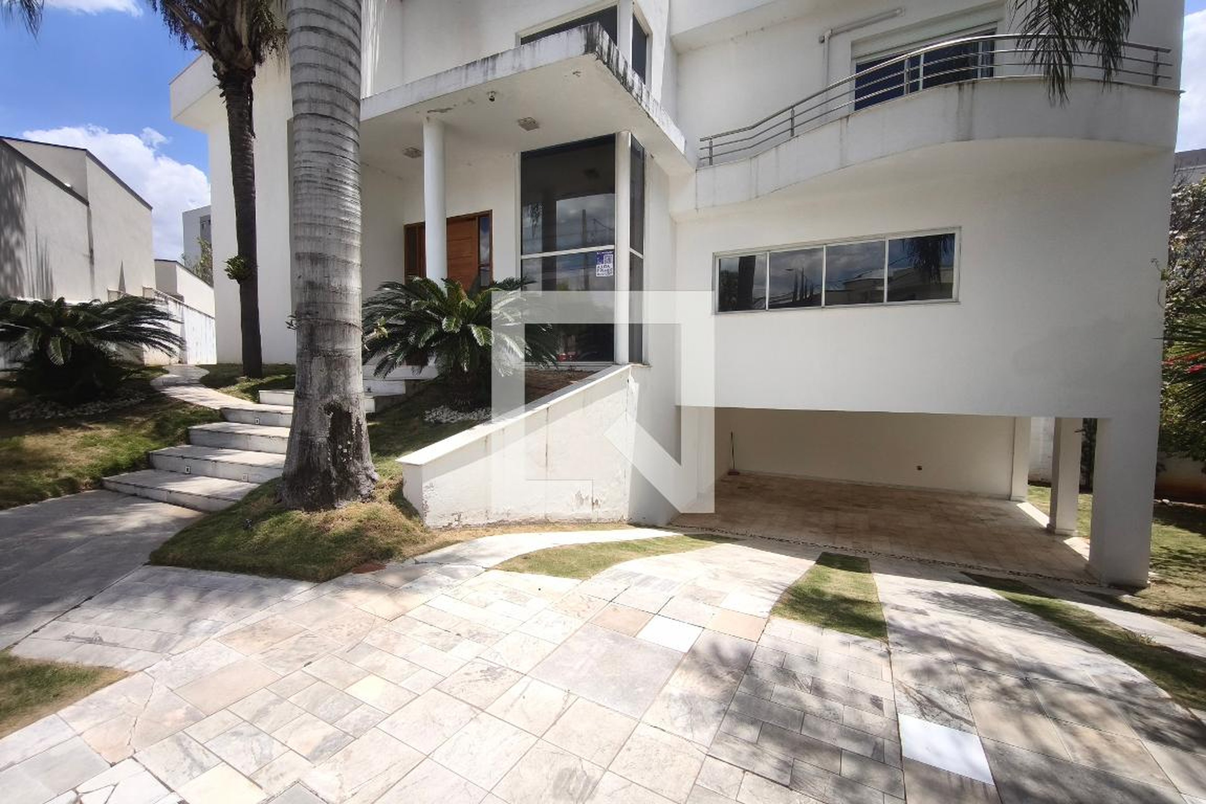 Fachada Condomínio em Rua Jornalista Roberto Marinho, 59