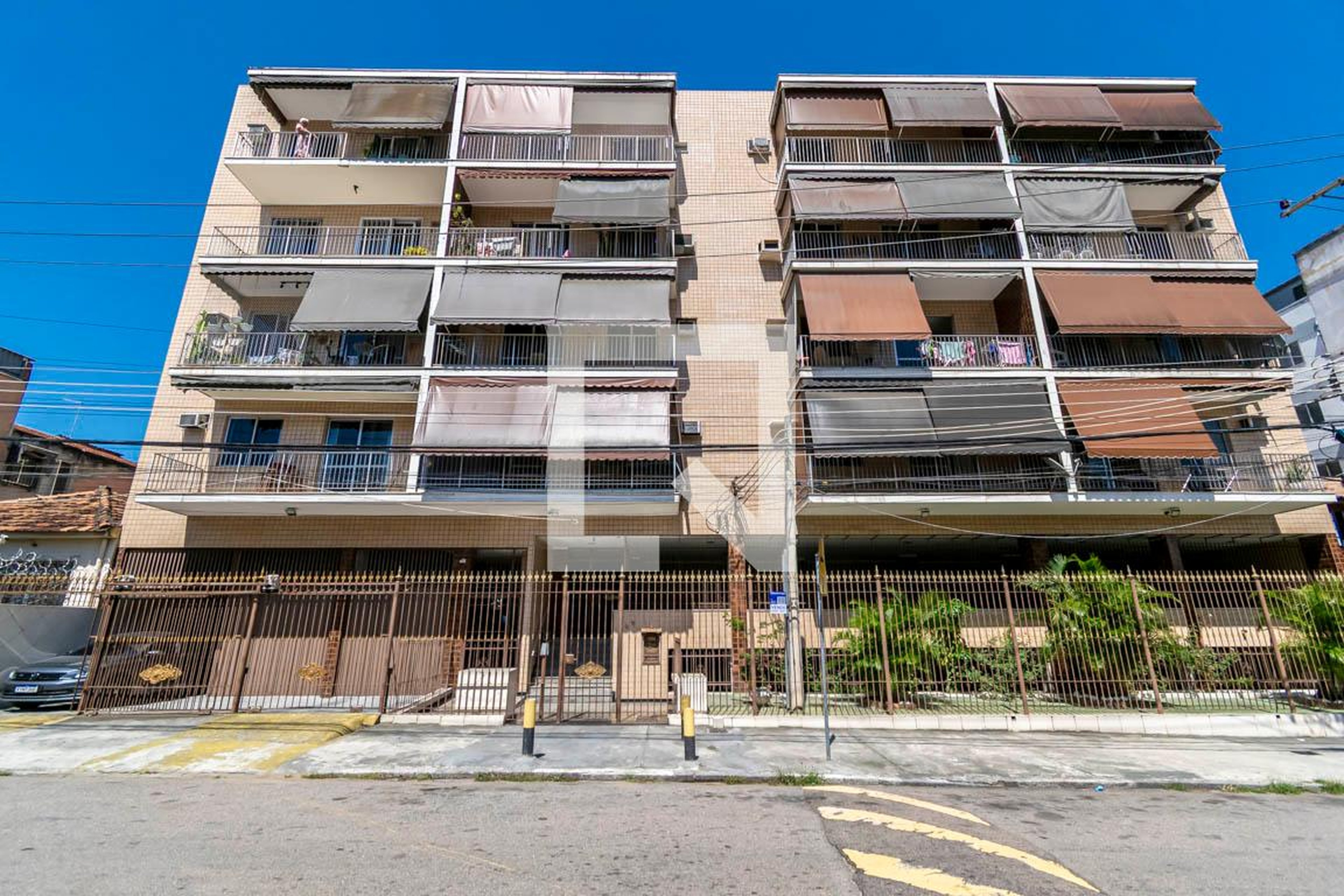 Fachada do Prédio Condomínio Irutim