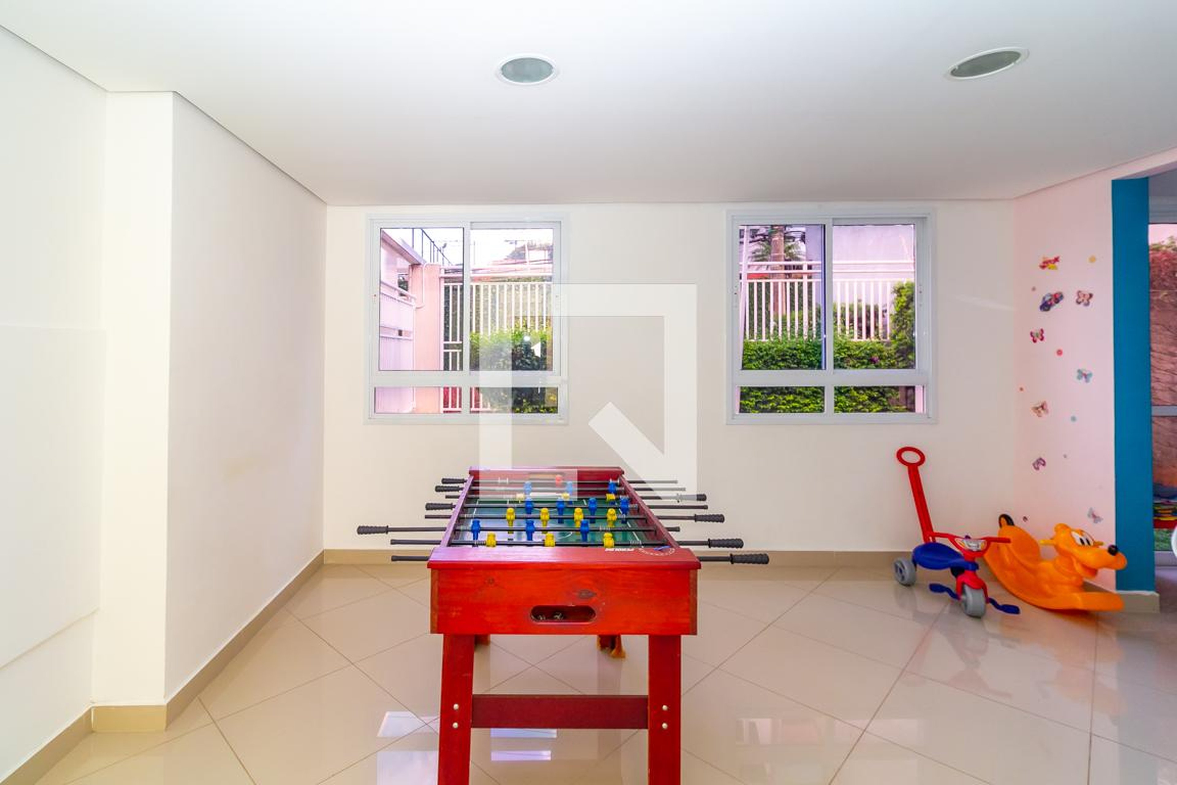 Salão de jogos - San Gabriel