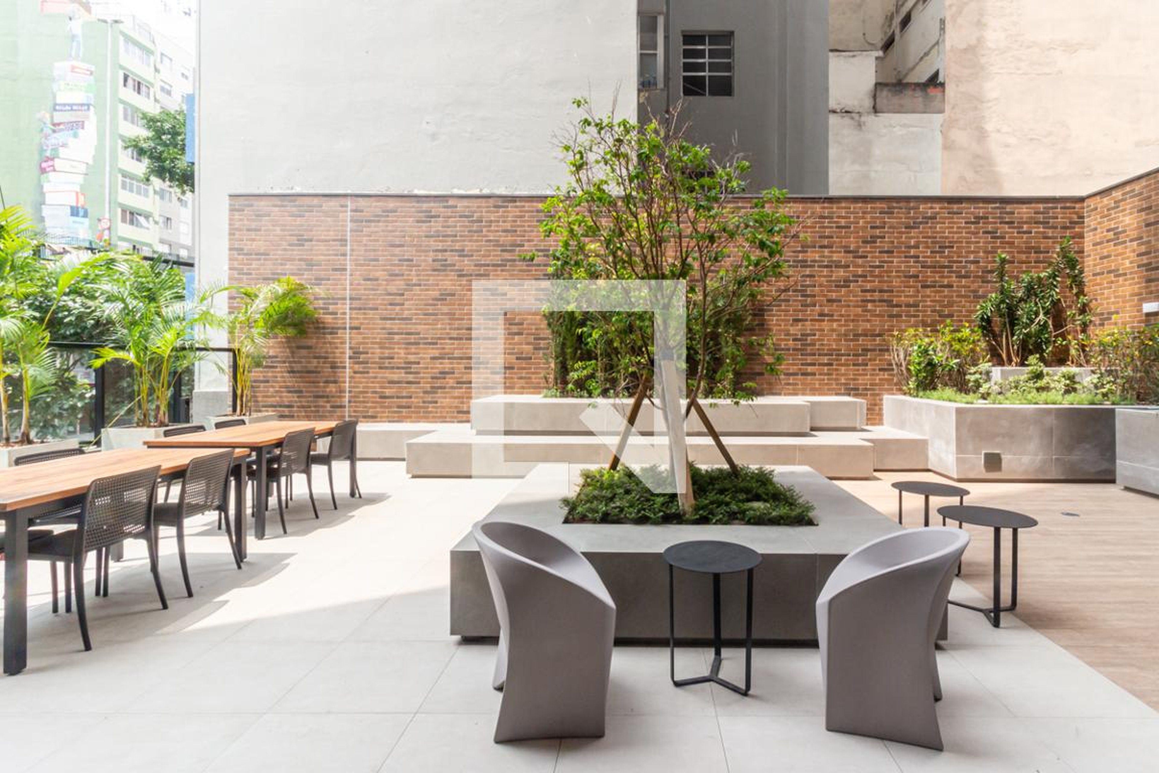 Área Externa - Is Consolação